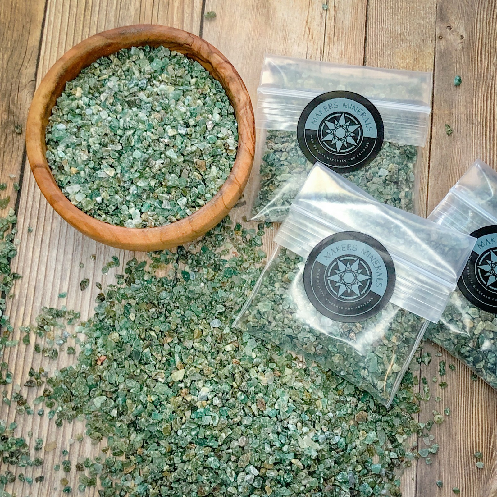 Crushed Green Emerald Chips (Grade B), 2mm-4mm, for Resin Art, Succulents