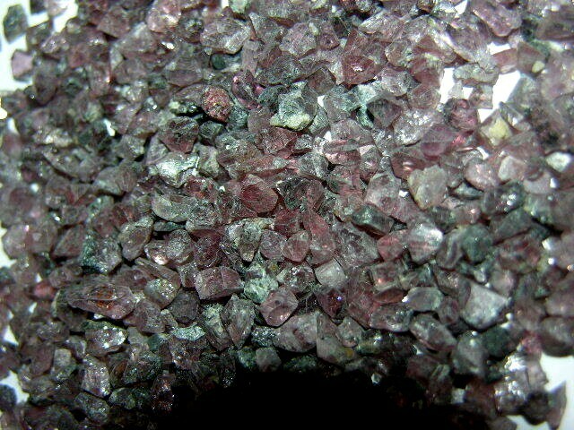 Spinel gem crystal violet mixed grade Sri Lanka 200 carat lots 225 plus pieces