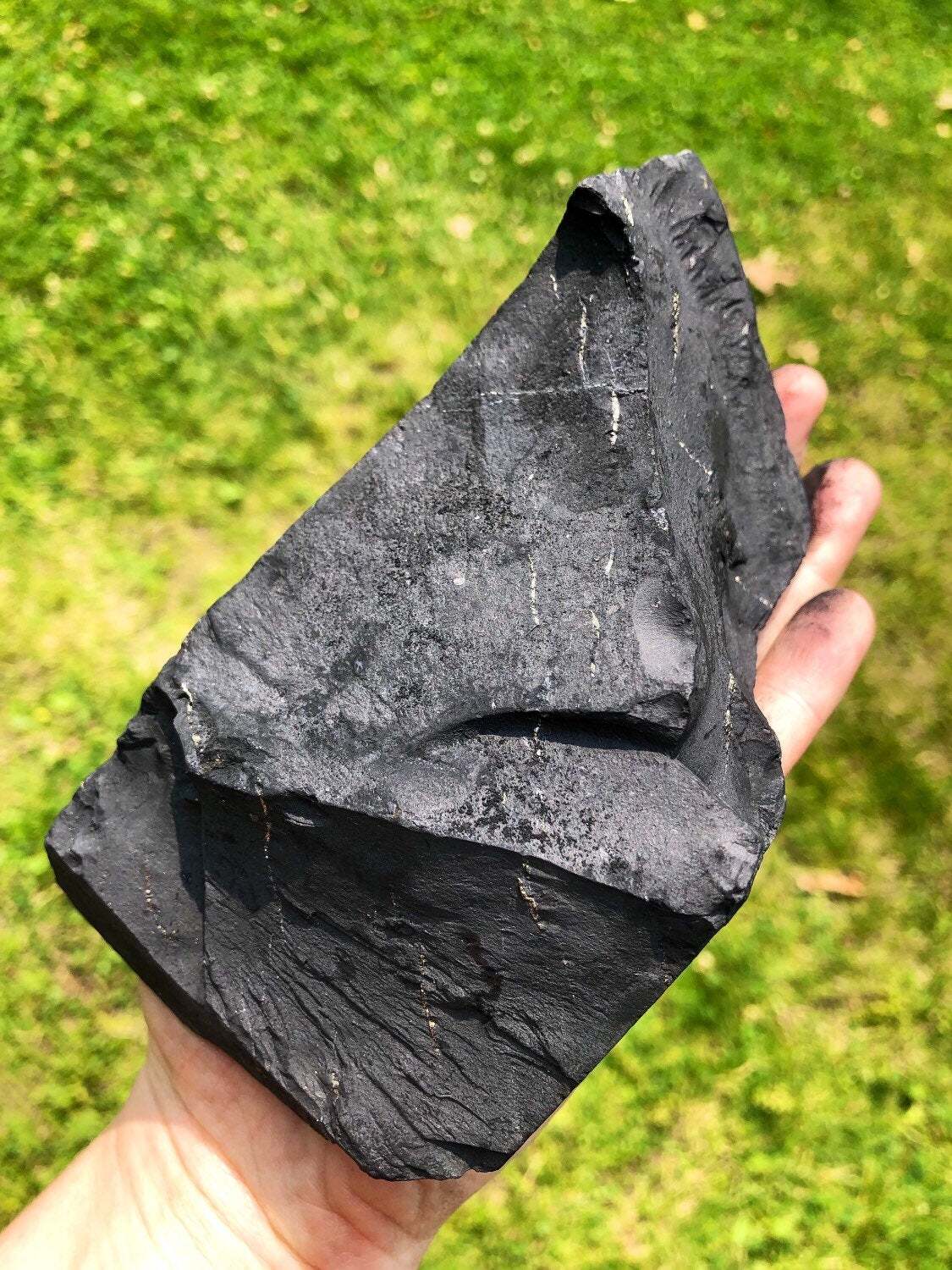 Raw Shungite Stone, Natural Shungite from Russia