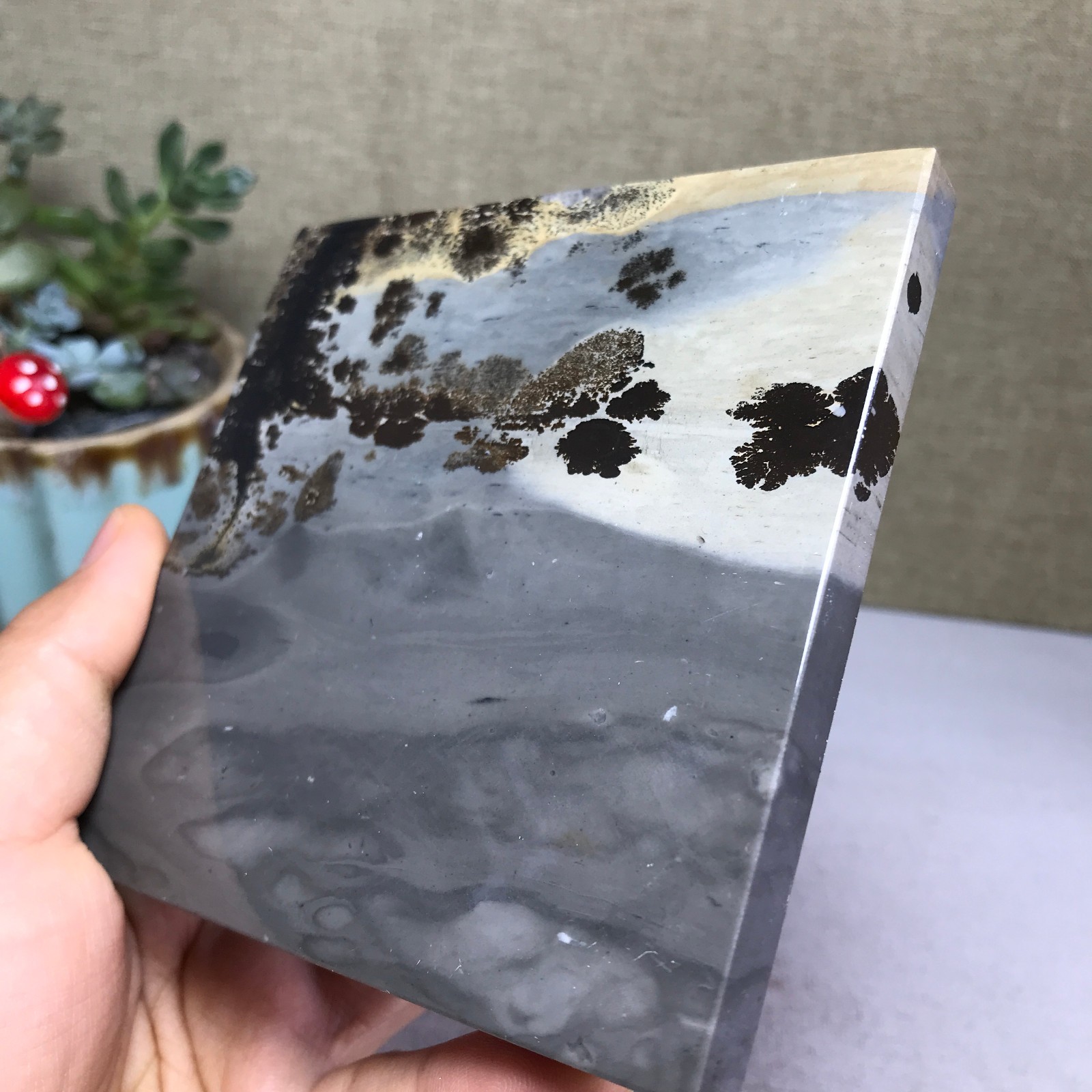 Natural Chinese painting stone crystal ornaments for home decoration 238g A5279
