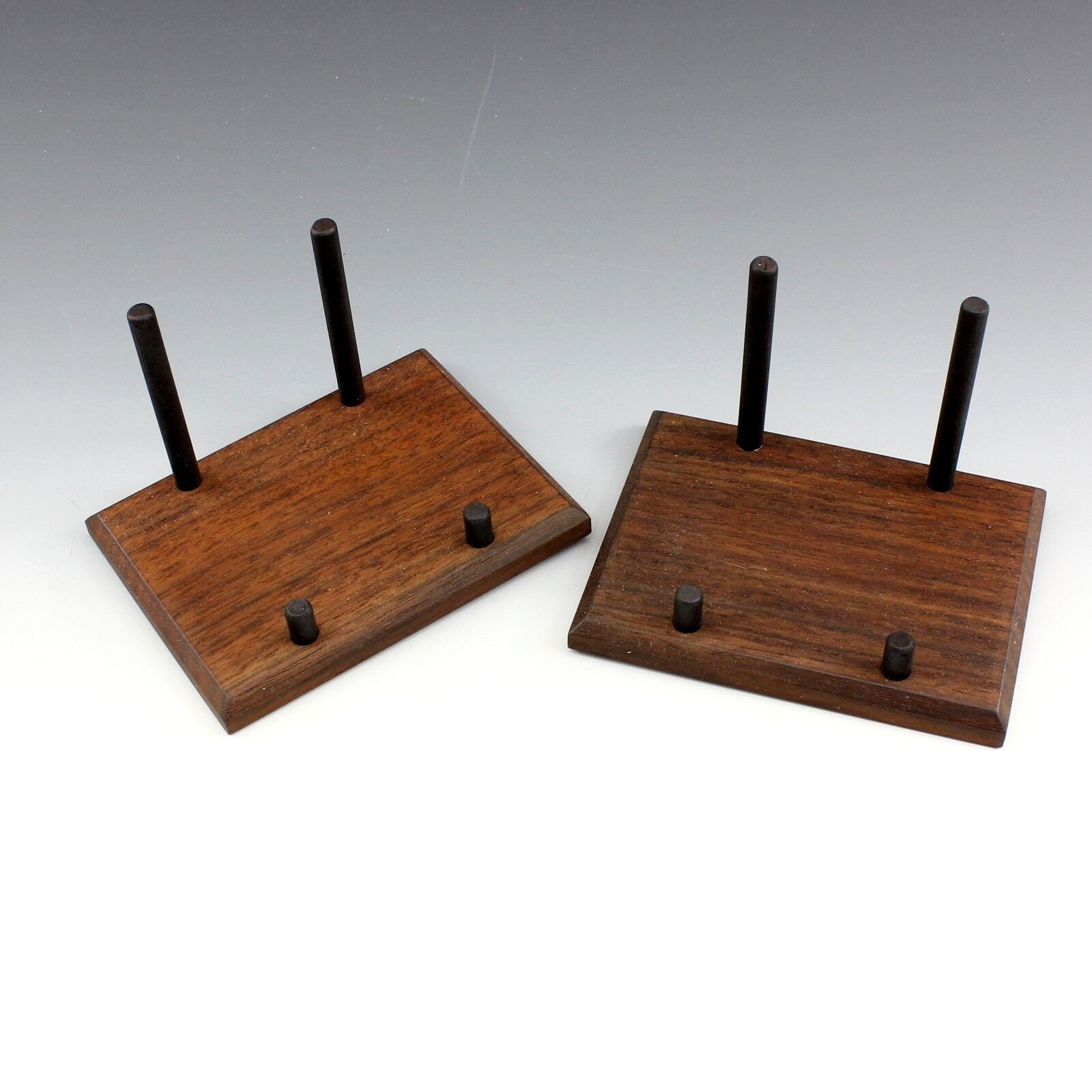 MINERAL DISPLAY STAND, 4 INCH AMERICAN BLACK WALNUT, MUSEUM QUALITY DISPLAY !