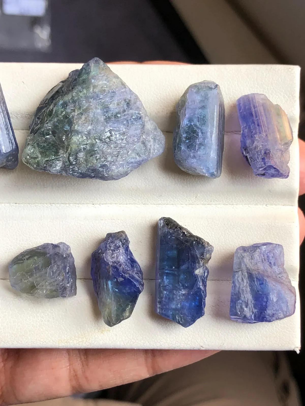 Natural Tanzanite Rough Gemstone, Bi Color Tanzanite Raw, Healing Rough, Tz#19