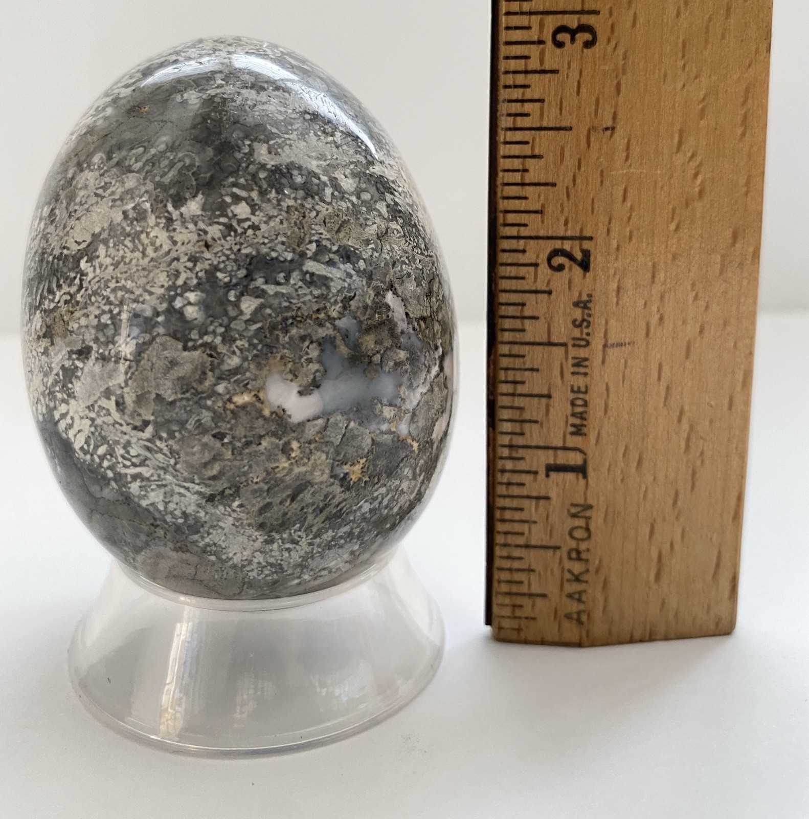 Natural Onyx Stone Egg With Stand Hand Polished Banded Agate Calcite Crystal