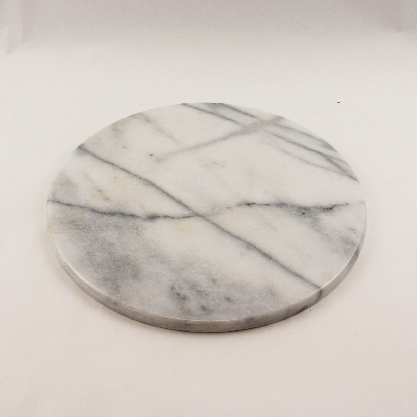 Unbranded Round Solid Slab Of White Marble Stone 14.25″ x 14.25″ x 0.75″