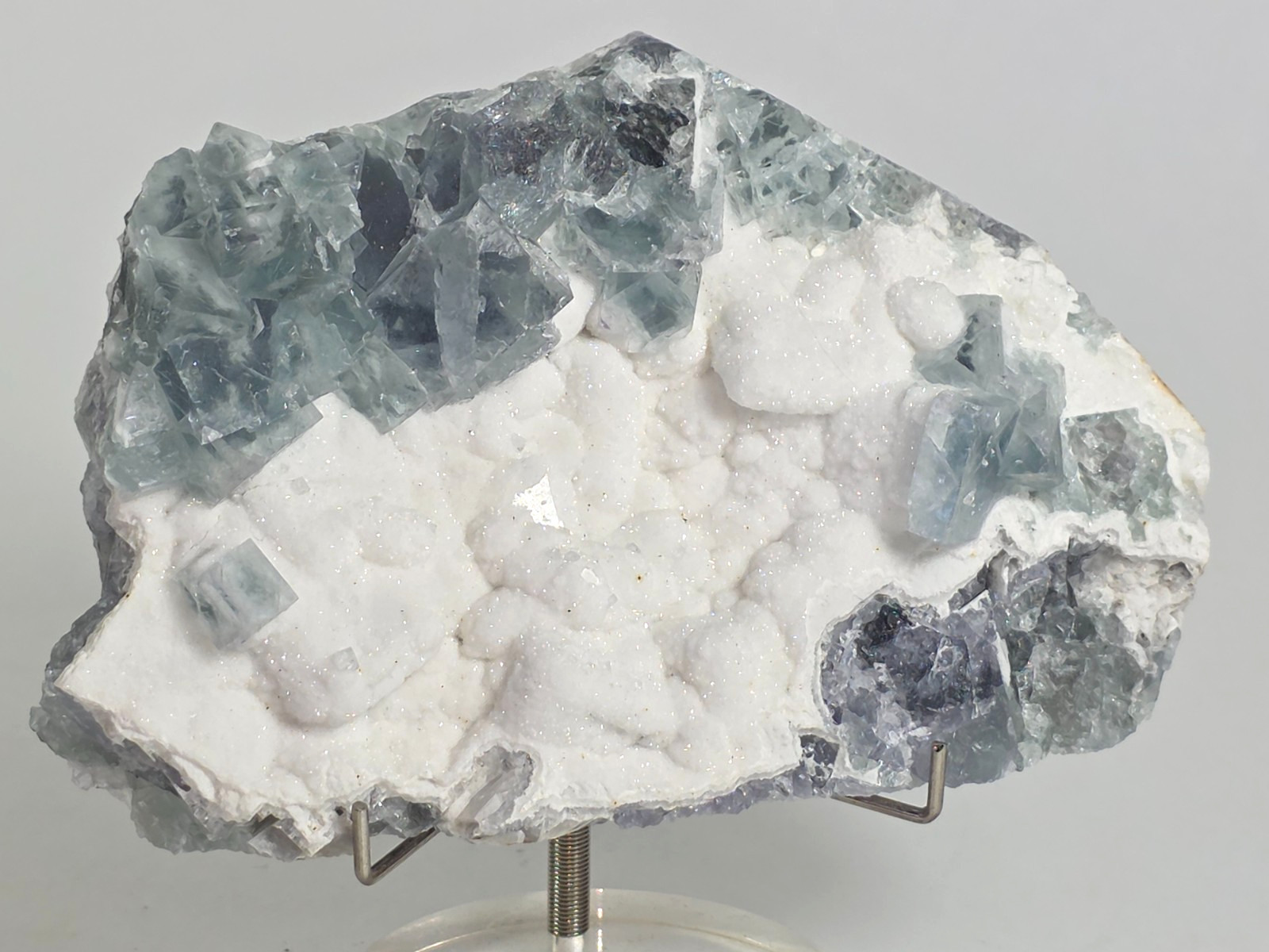 Fluorite, Yaogangxian, Hunan, China F-17