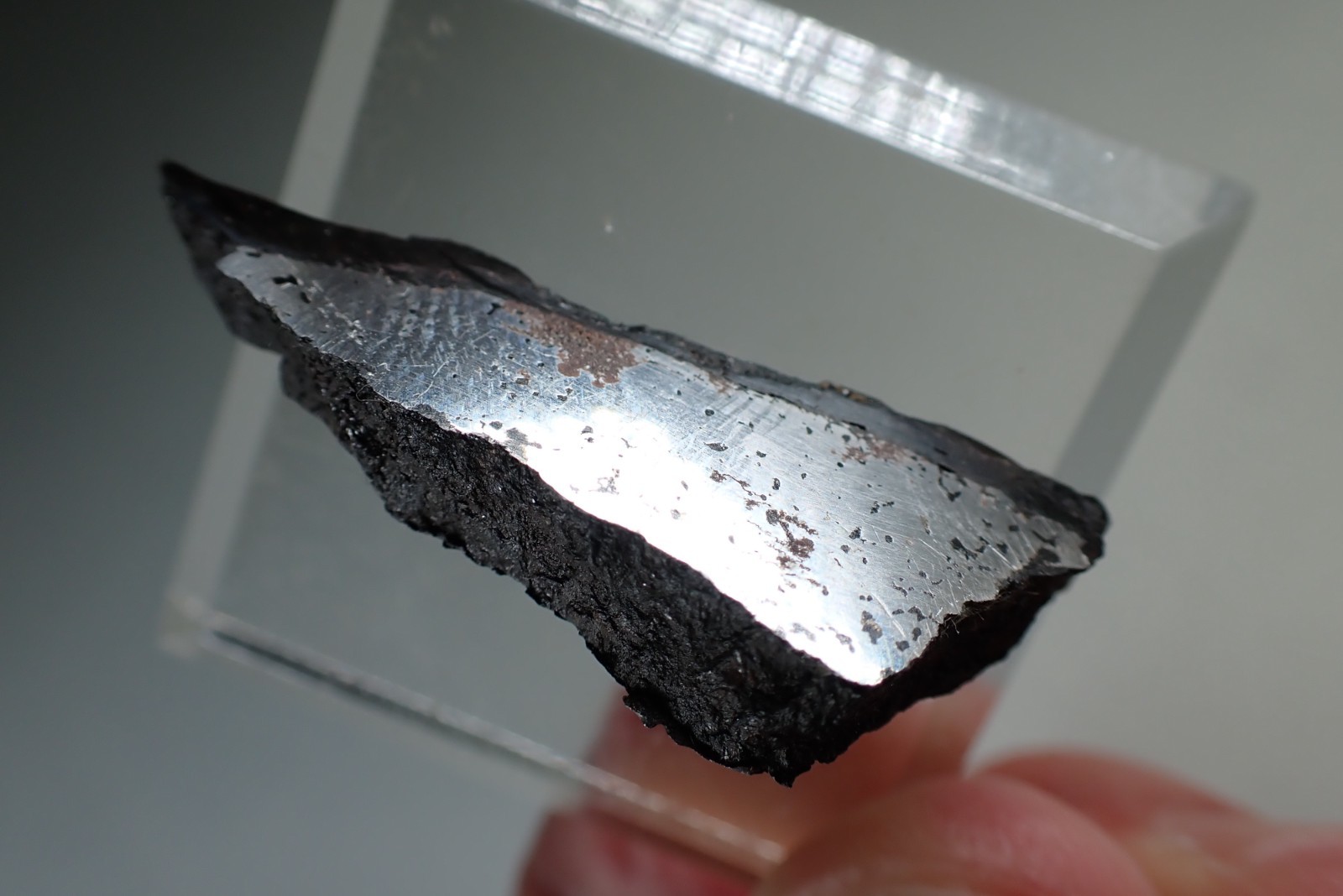 NATIVE IRON IN BASALT * VERY RARE ! Khungtukun Massif, Taimyr, RUSSIA