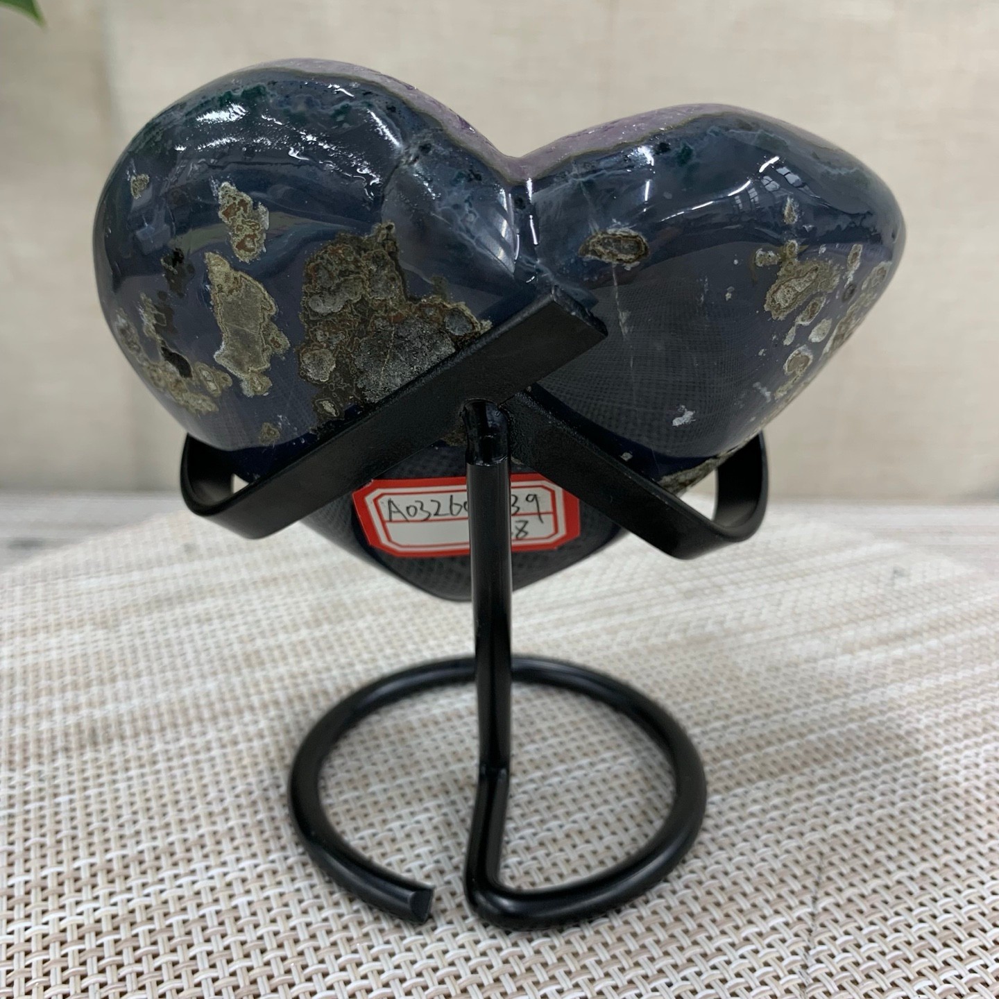 380G Natural Agate Amethyst Heart Crystal Pendant Healing Decor With Stand