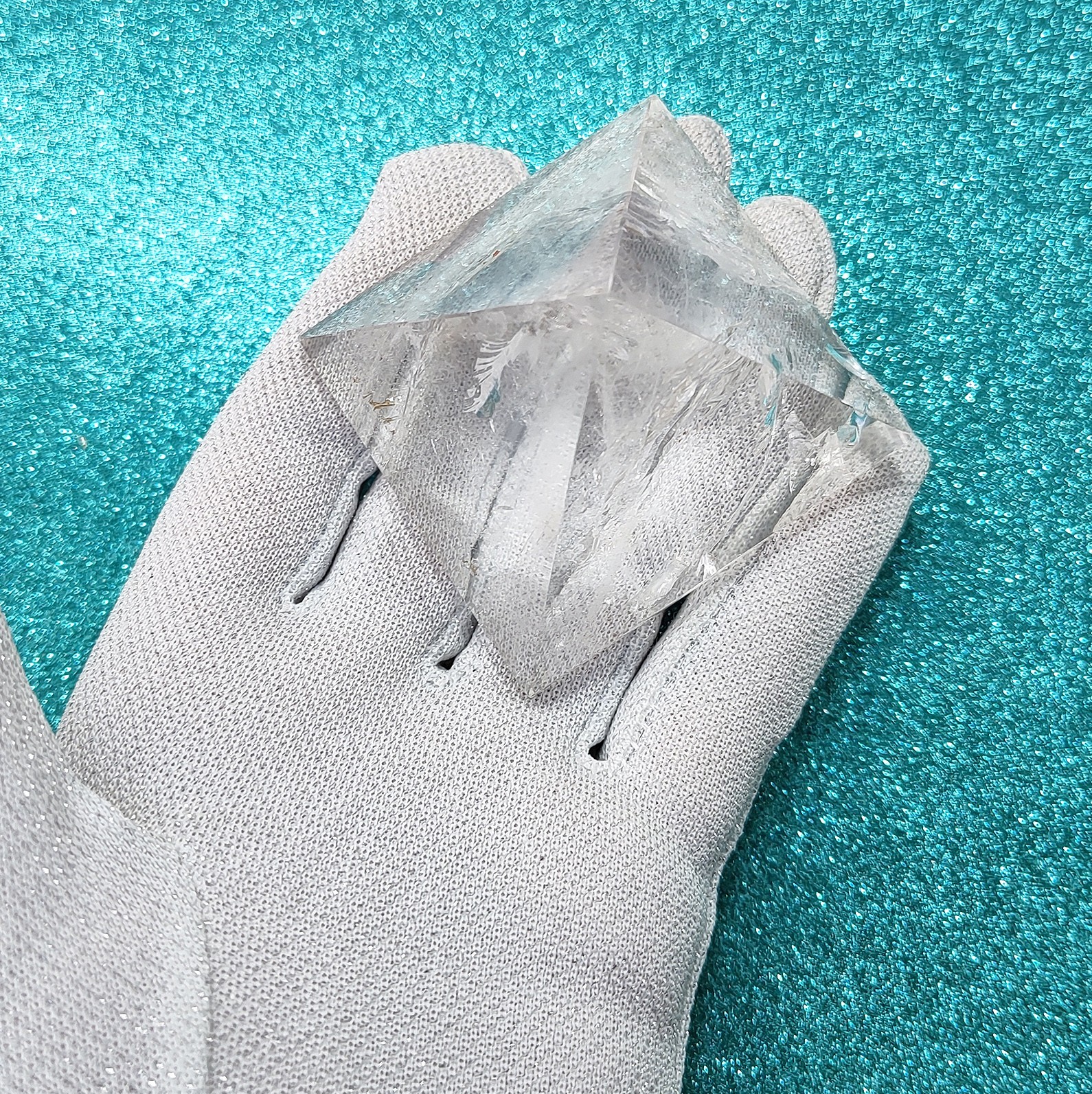 Natural Clear Quartz Crystal Pyramid 4-Sides Polished Specimen Reiki 54mm 130g