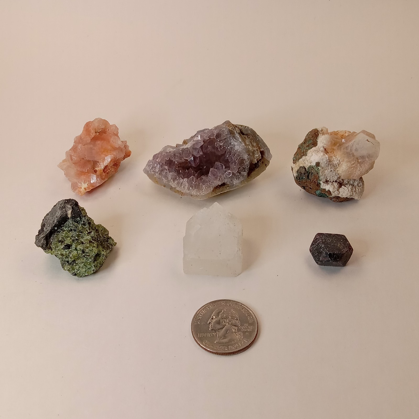 Mixed Mineral Specimen Lot 6pc Stilbite Amethyst Apophyllite Garnet Olivine I11
