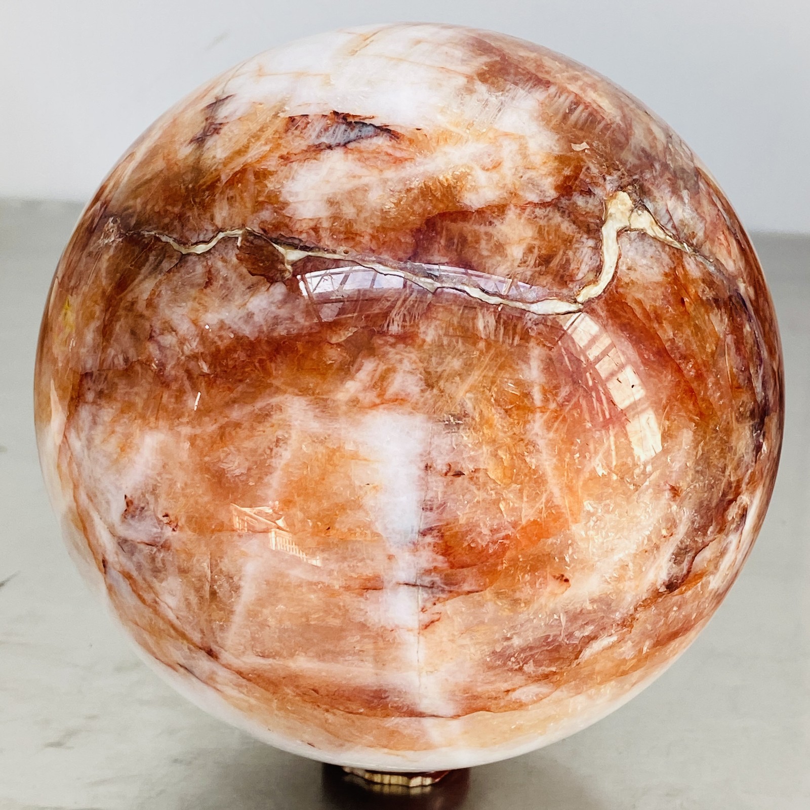 Natural Red Glue Flower Quartz Sphere Crystal Ball Healing 4860G
