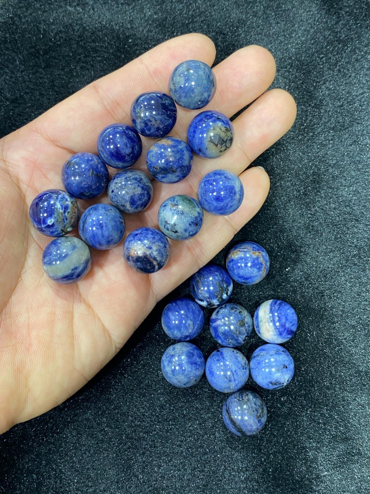 10pcs Natural sodalite Sphere Carved Quartz Crystal ball 15mm reiki healing Gift