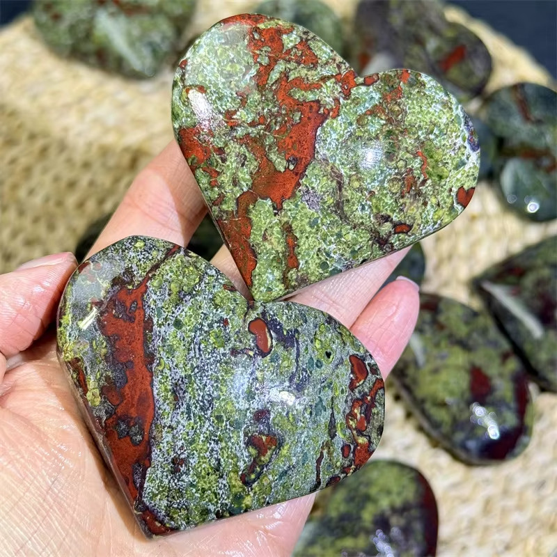 Natural Dragon Bloodstone Heart Handcarved Crystal Minerals Gemstone Specimens