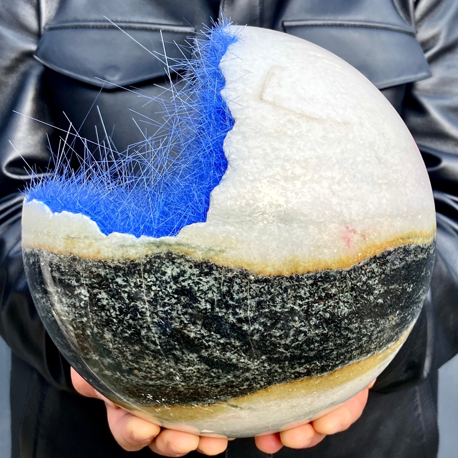 15LB Rare blue iron ore phosphate magnesium ore smiling crystal ball for healing