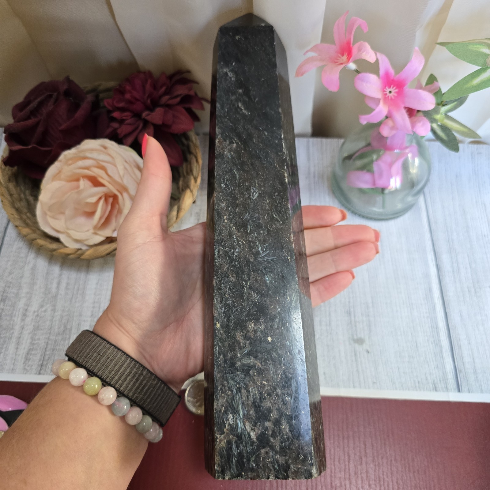 XL 11.5″ Arfvedsonite & Garnet Blue and Gold flashes Fireworks Stone Tower