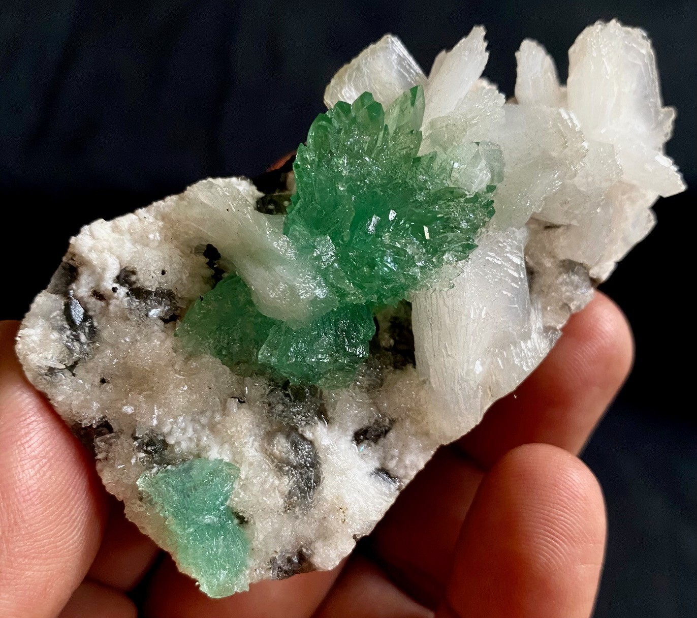 Apophyllite deep green pointed crystal on Stilbite # 54