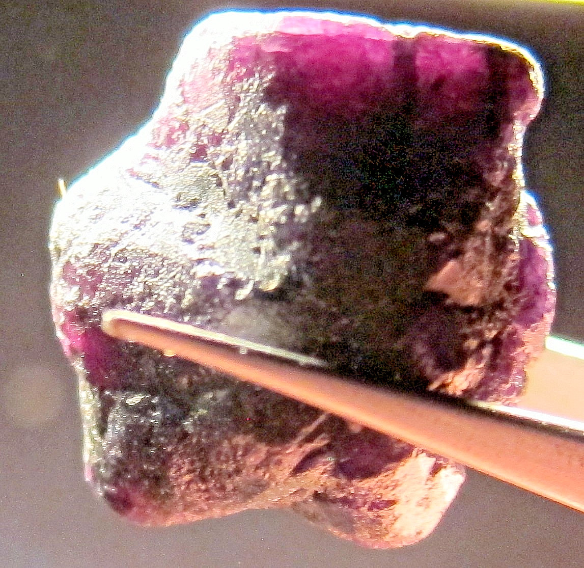 67 CT ALEXANDRITE NATURAL ROUGH COLECTOR’S CRYSTAL MINERAL GEM (N19)