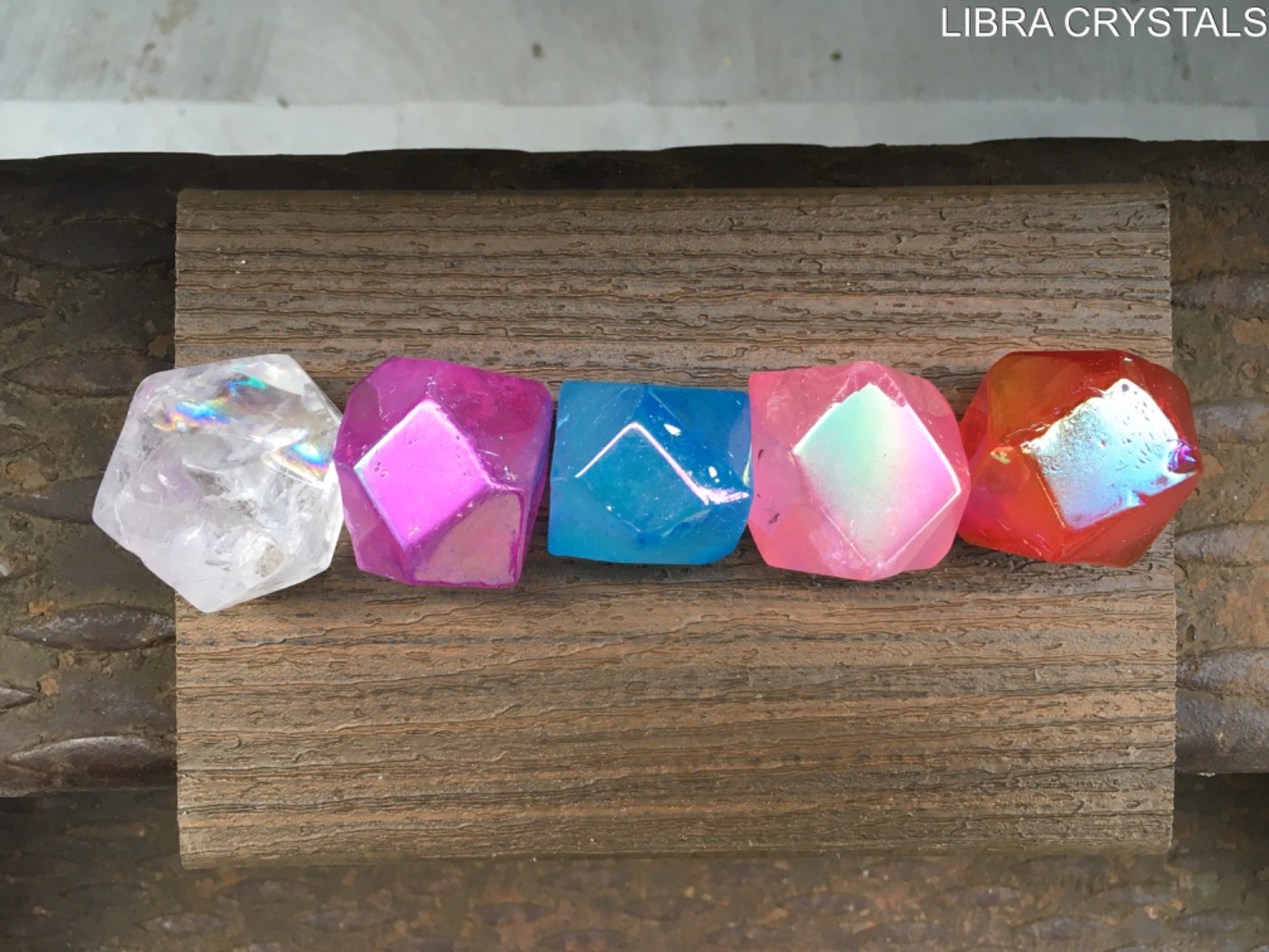 Rainbow Aura Quartz Crystal Grid Set 5 Piece Sacred Geometry Divination Stones