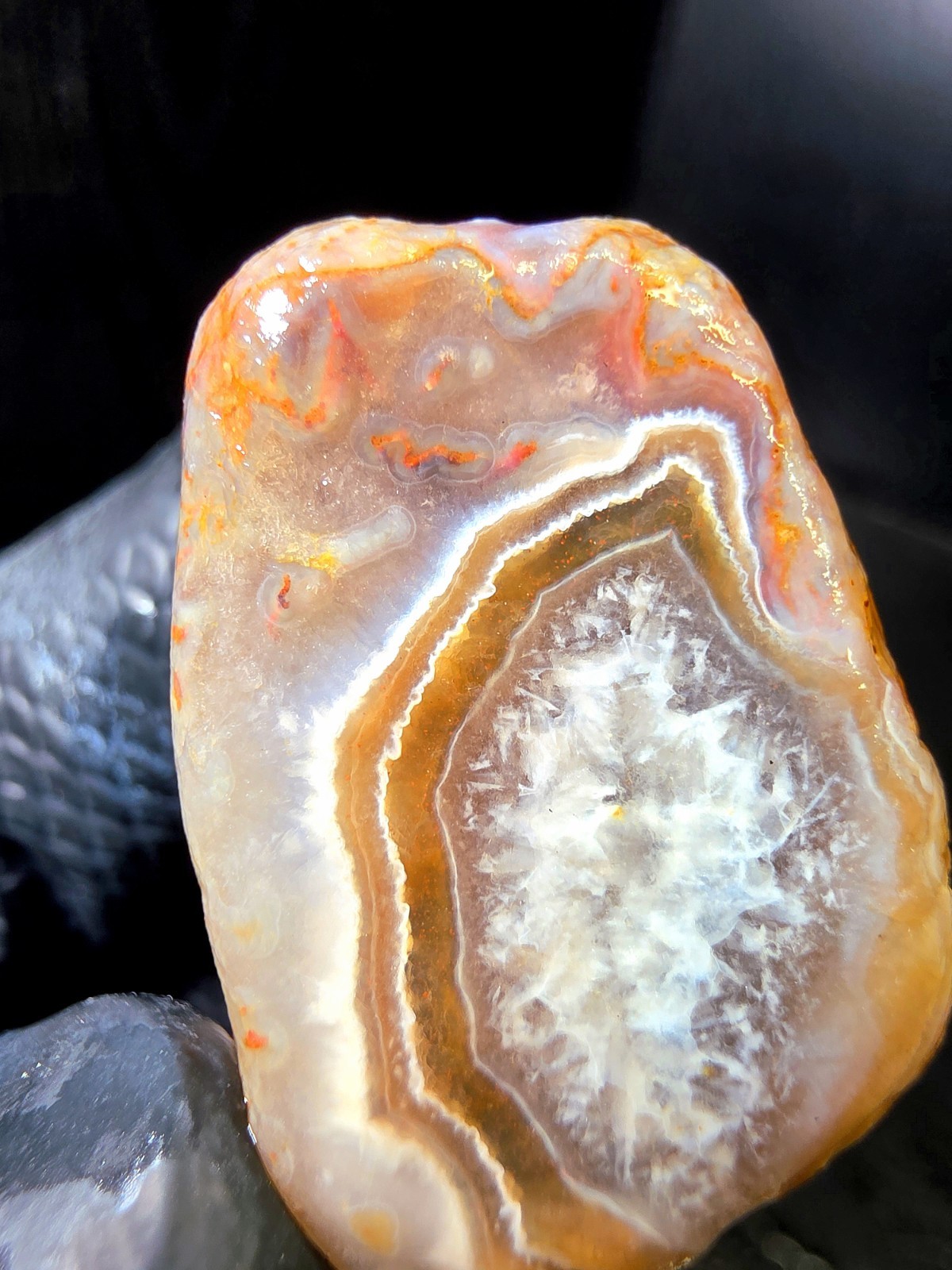 Lake Superior Fragmented Membrane Agate In Blue Chalcedony & Amethyst Quartz 1oz