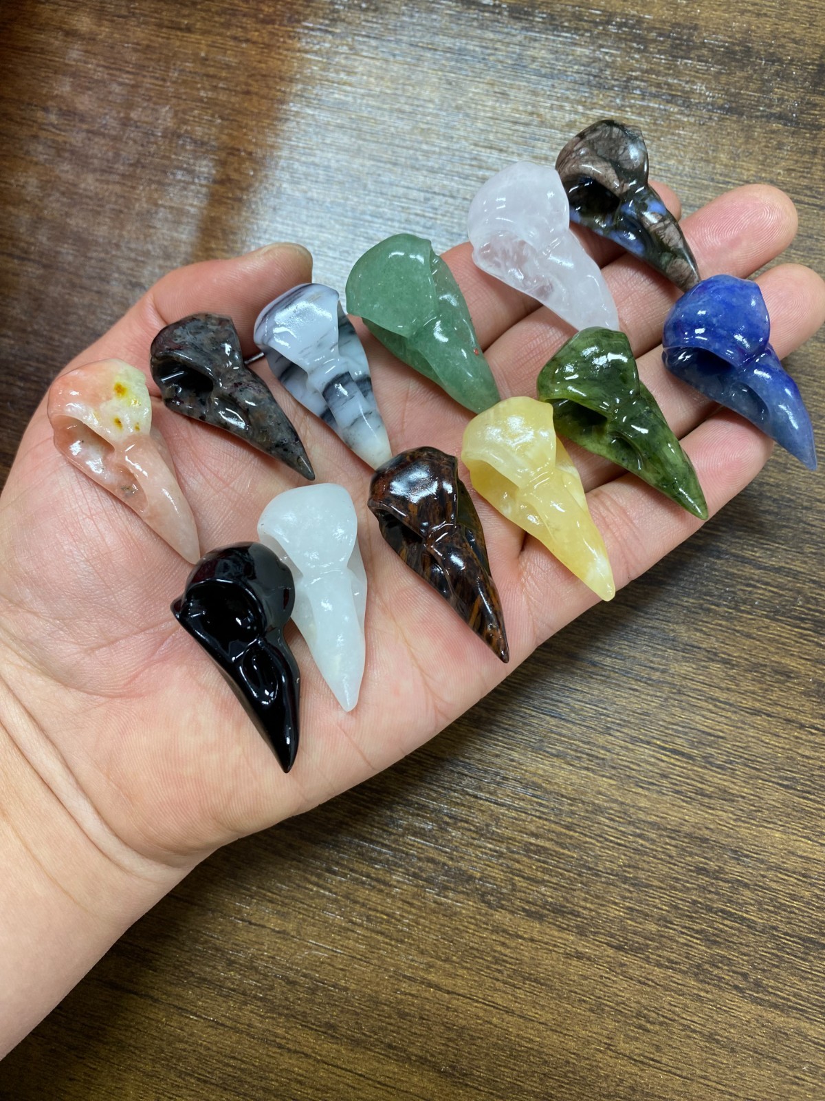 1pc Natural Mixed Quartz hand Carved Bird skull crystal Reiki healing gift