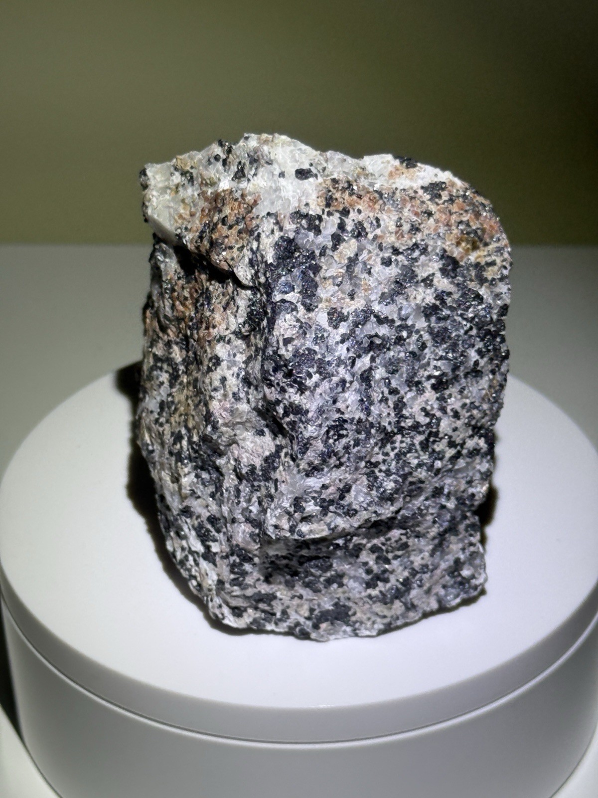 GLEAMING Calcite, Willemite, & Franklinite Fluorescent Mineral Specimen – NJ