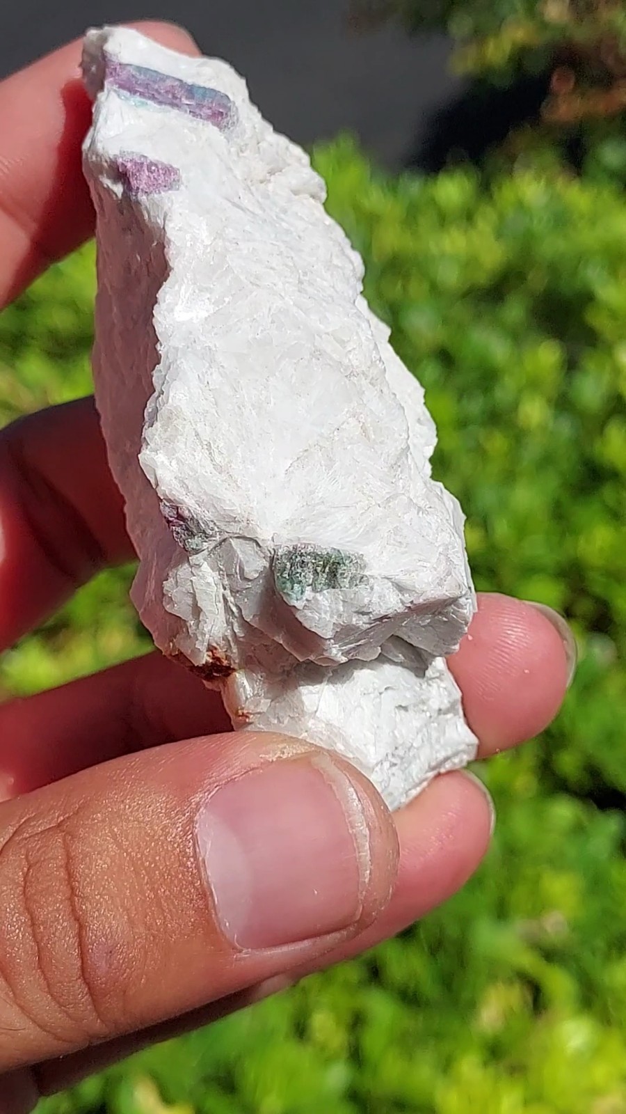 GEMMY PARAIBA CUPRIAN BLUE PINK TOURMALINE COPPER BEARING BATALHA MINE BRAZIL