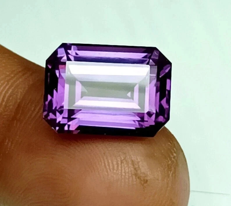 Natural Alexandrite Color Changing Certified 10.5 Ct+ Emerald Cut Loose Gemstone
