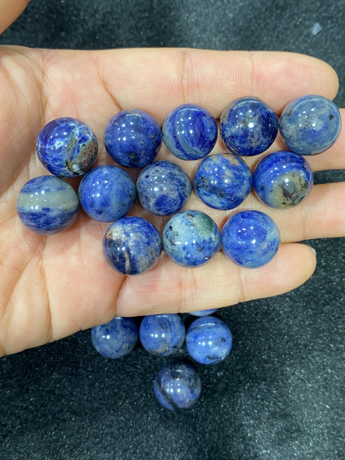 10pcs Natural sodalite Sphere Carved Quartz Crystal ball 15mm reiki healing Gift