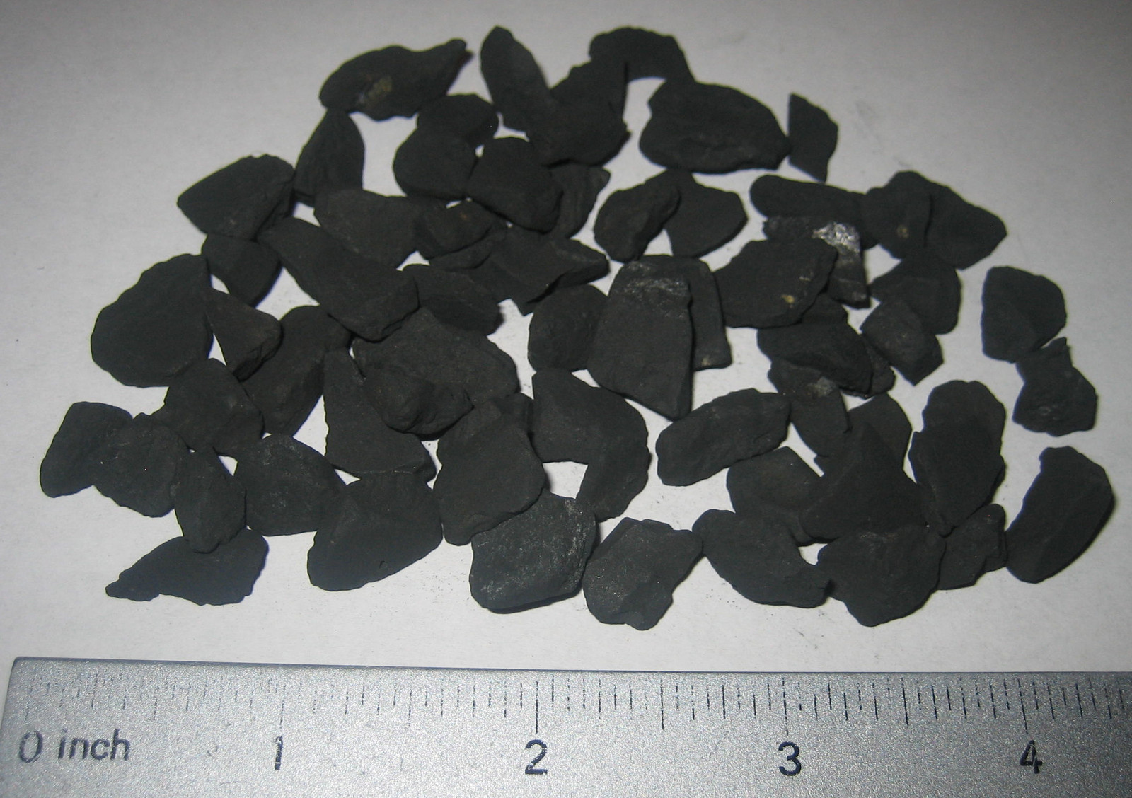 40+ NATURAL ROUGH SHUNGITE HEALING PURIFICATION STONE MINERALS RUSSIA 50grams