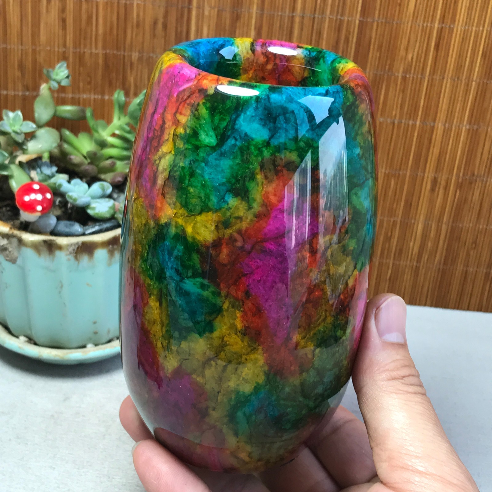 Natural “Seven Colors Jade” vase specimen -Taiwan China 1140g 129mm A5800