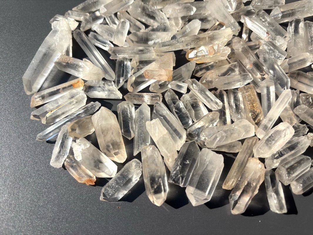 30 pcs Lemurian Fine Clear Quartz Crystal Points Rough Specimen Gems