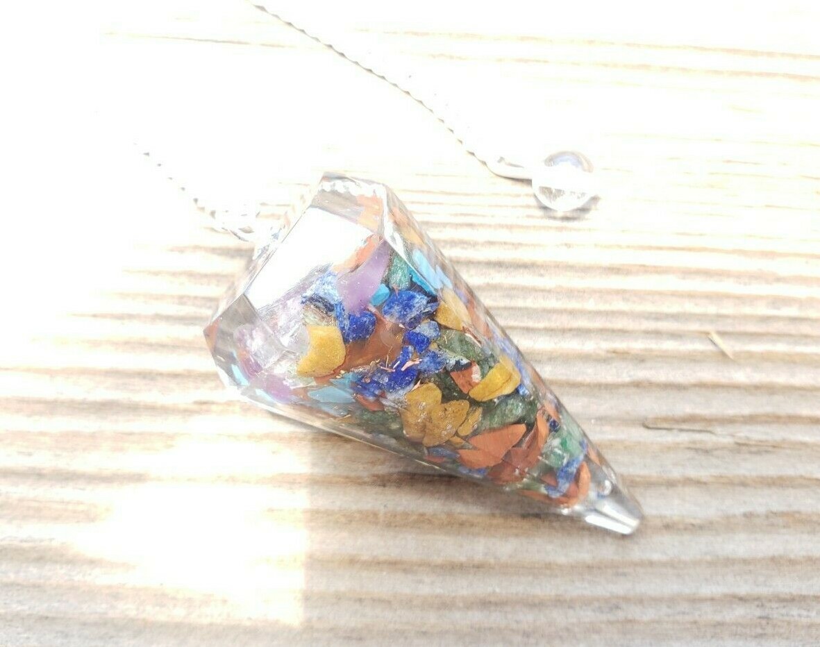 ORGONE 7 CHAKRA MIXED GEMSTONE FACETED ORGONITE PENDULUM