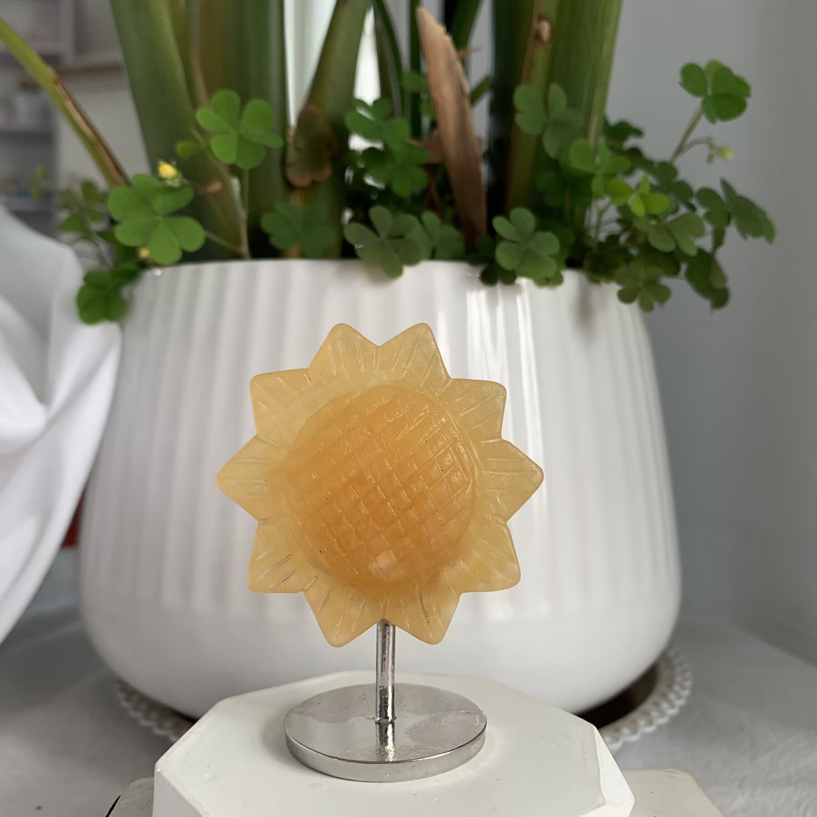 30g Orange Calcite Sunflower With Metal Stand Energy Crystal Healing Desk Decor