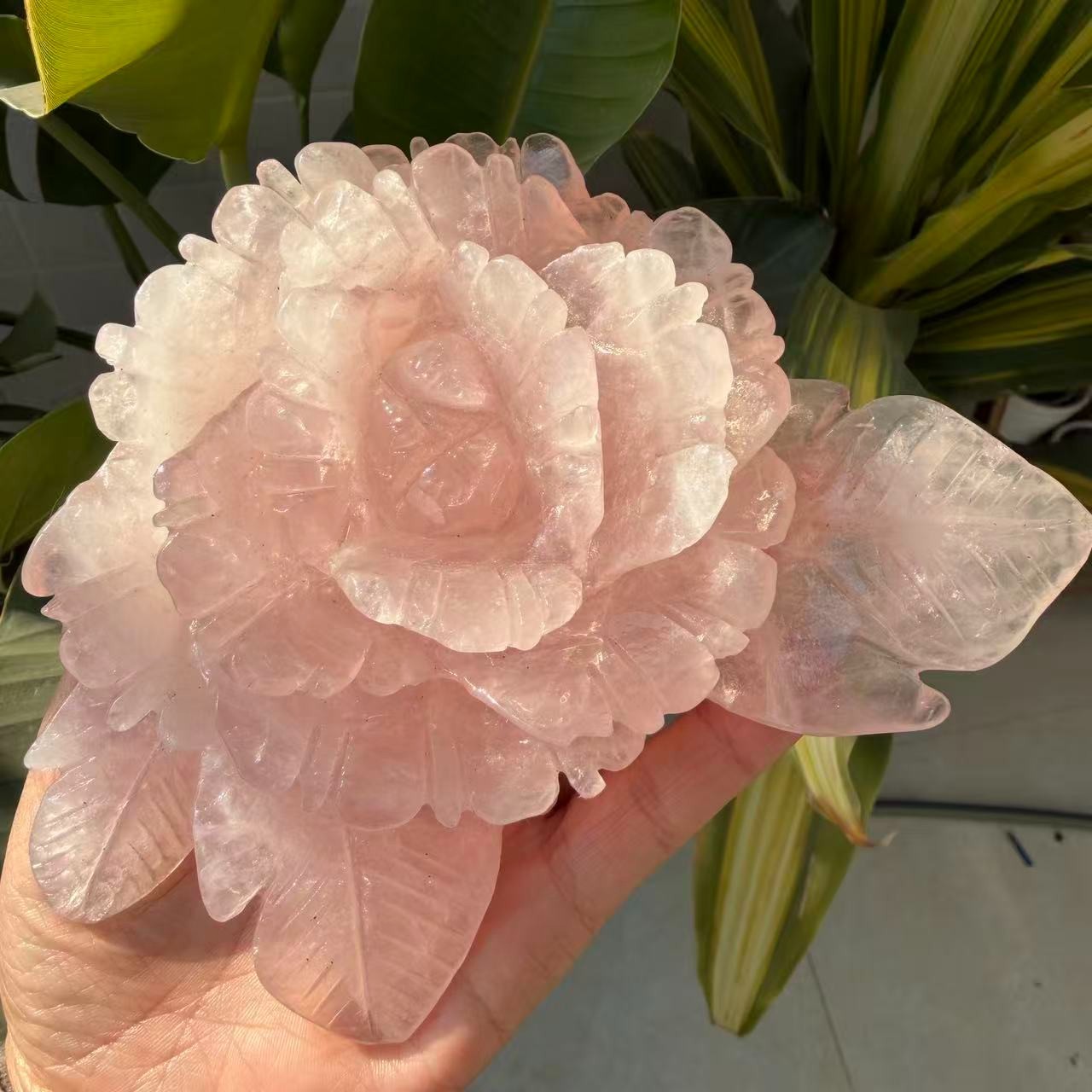 1pc Natural rose quartz Carved Flower Skull Crystal Reiki Healing Decor Gift