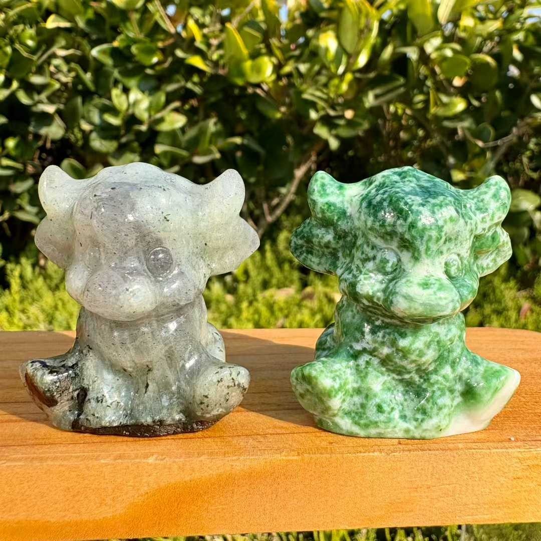 natural Mixed crystal quartz carved skull Reiki energy gift Randomly 1pc