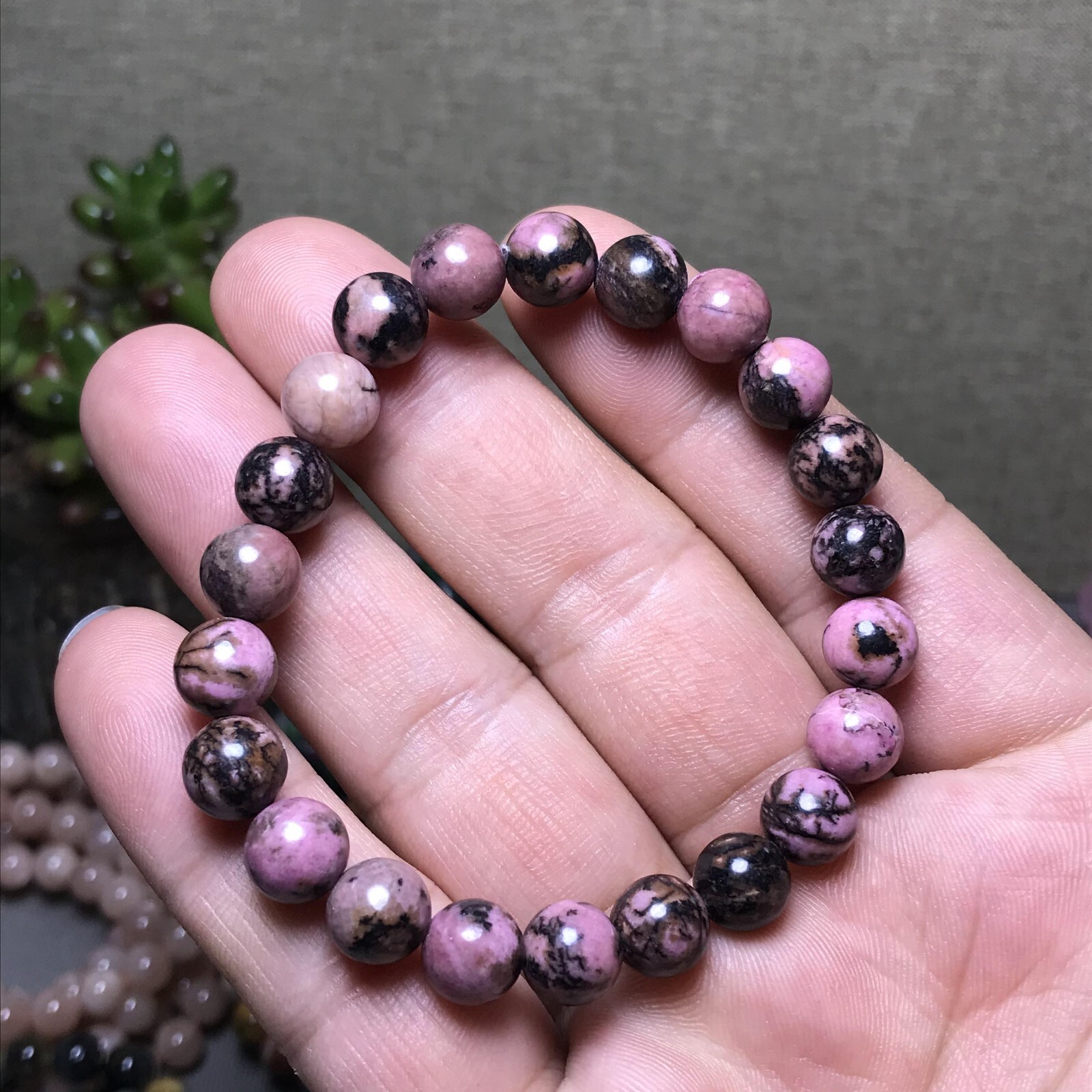 10Pcs Wholesal Natural Polish Red rose stone bracelets Crystal ball 8mm