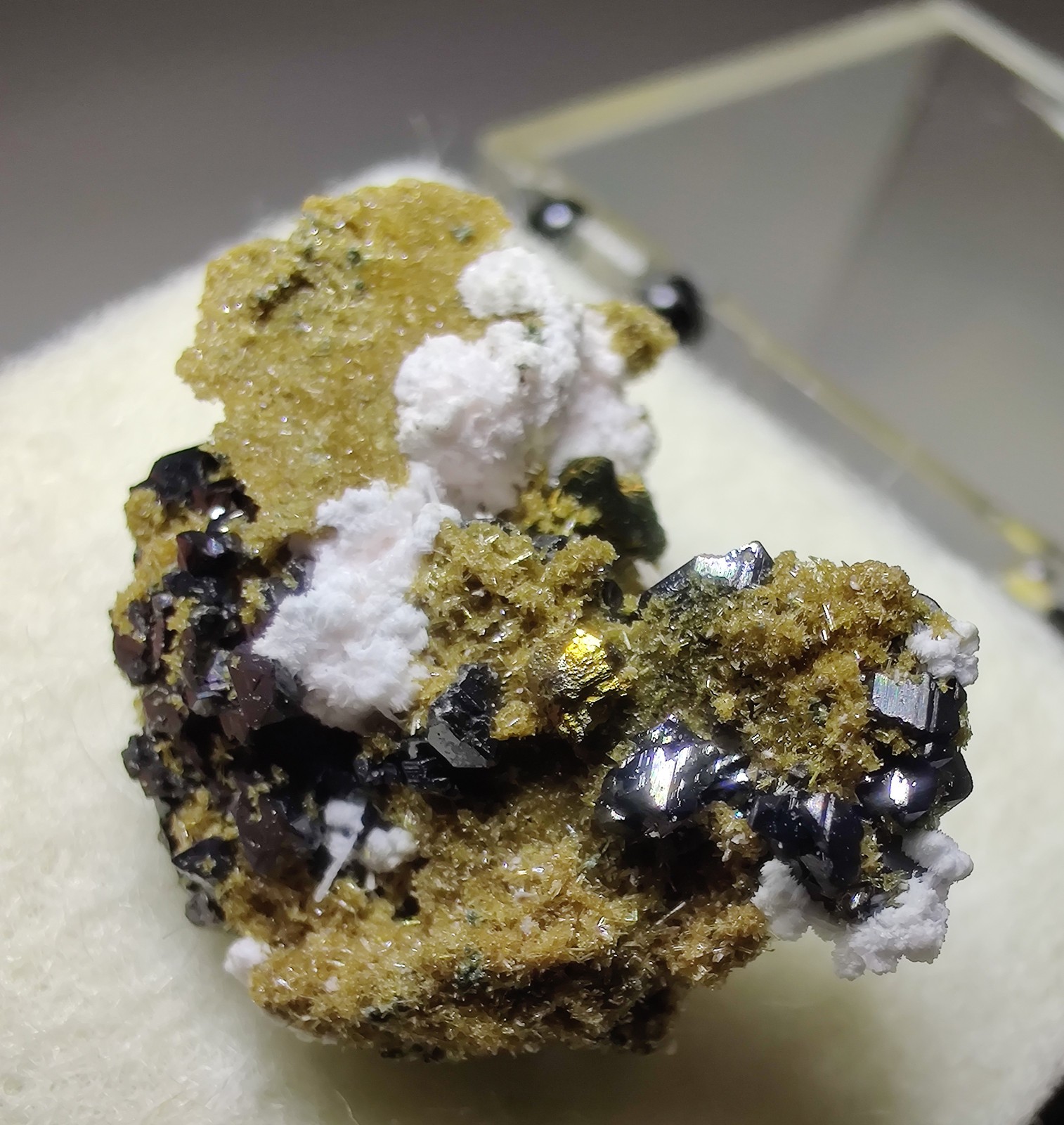 Epidote, Sphalerite, Chalcopyrite crystals etc. Silverton, Colorado. 2.2 cm.