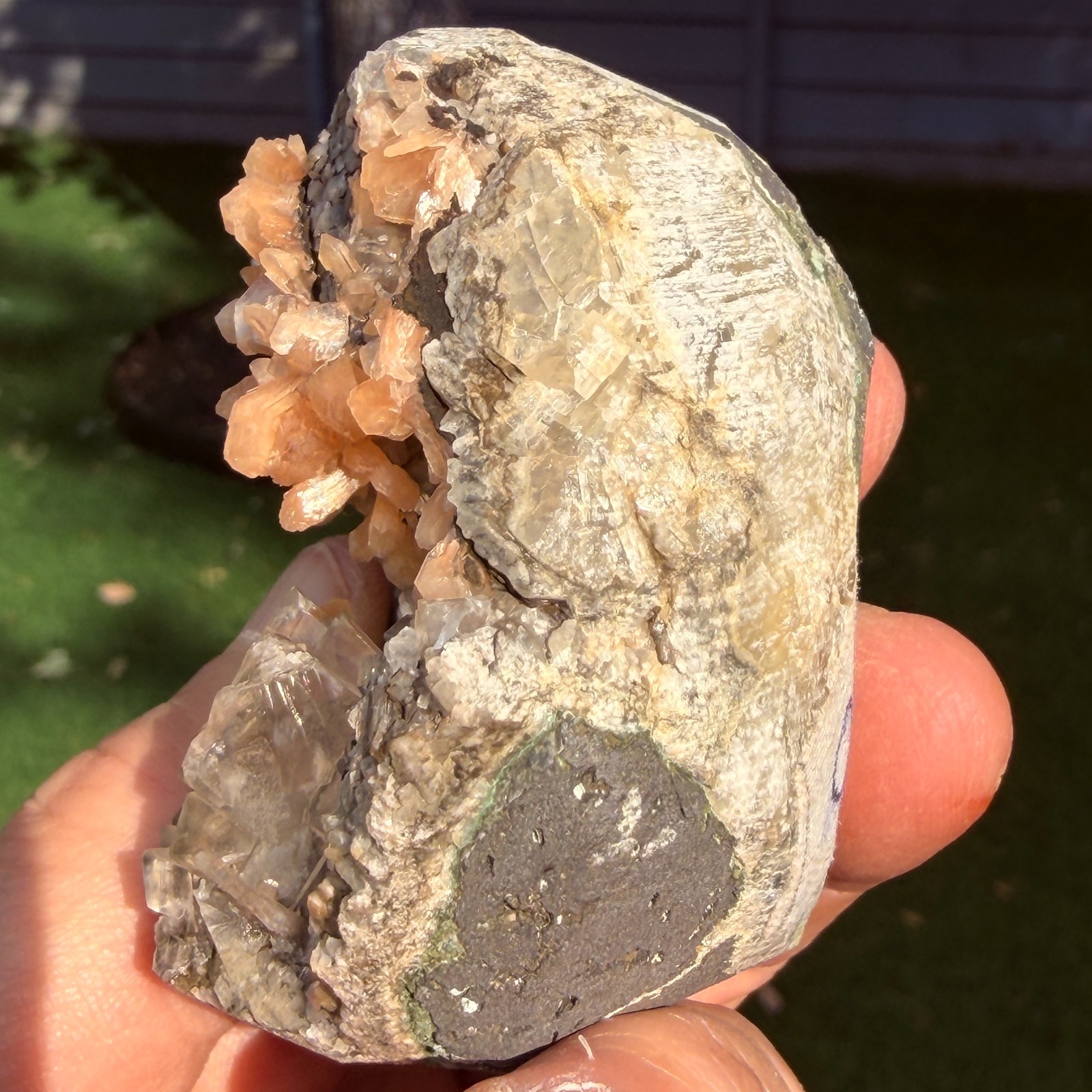 Rare Calcite Stellerite Julgodite Geode India Dual Wave UV Fluorescent Stand