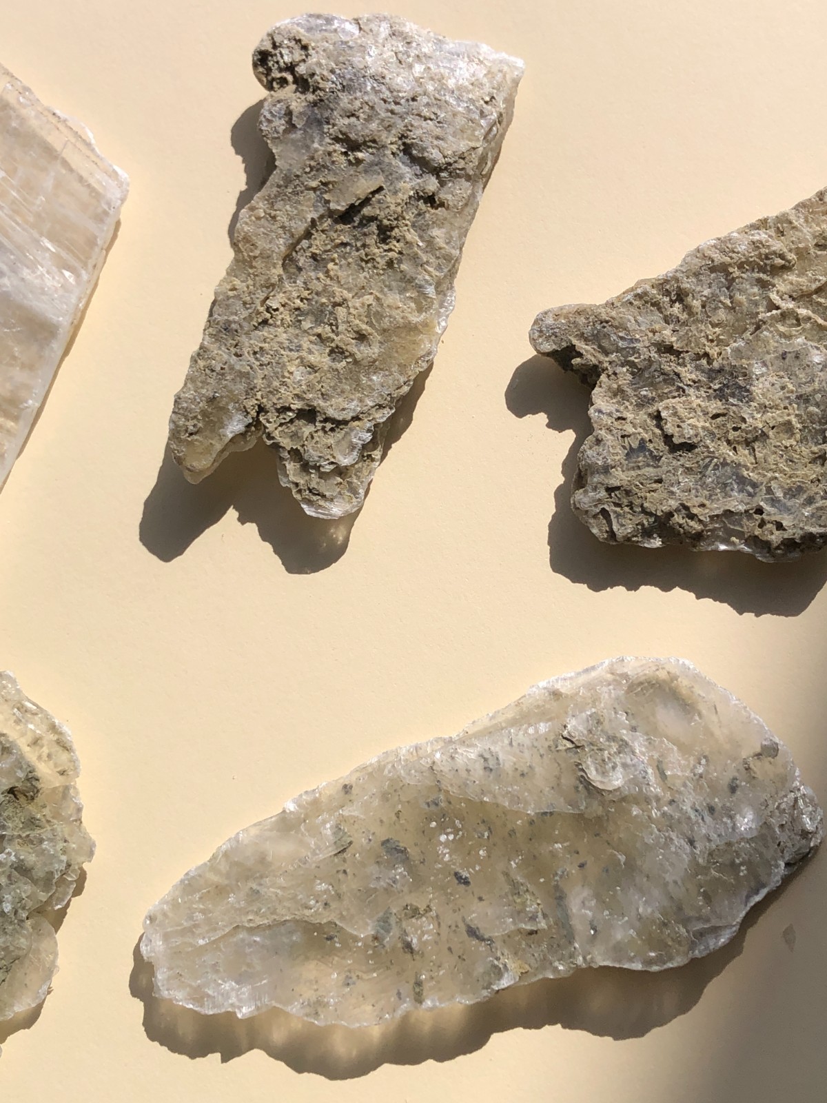 Lot of 5 Natural selenite gypsum mineral specimens 208.8 grams healing