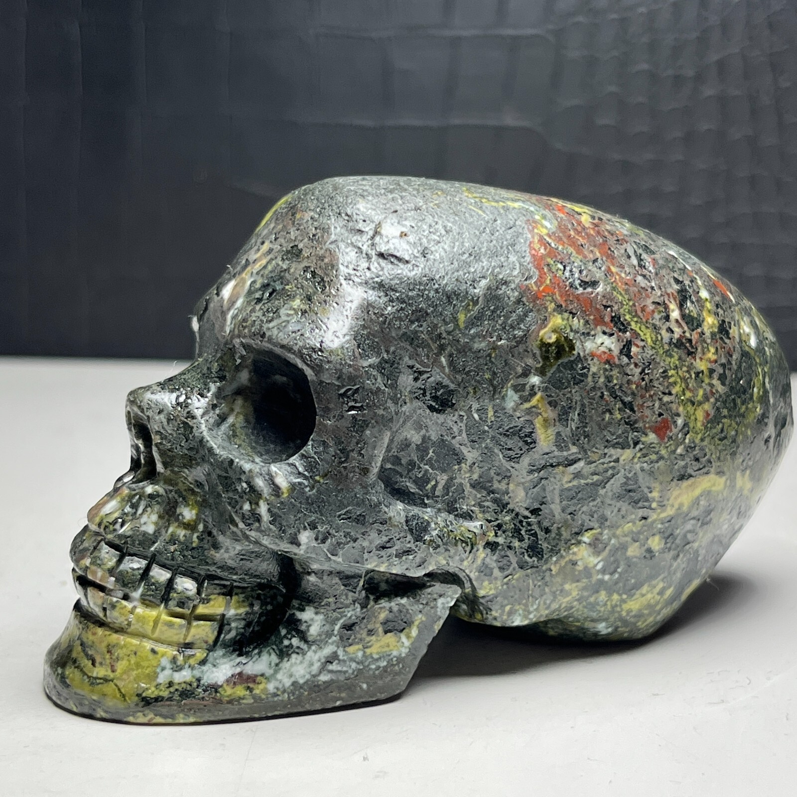 437G Natural Crystal Mineral Specimen.Plum flower stone. Hand-carved SKULL.ET