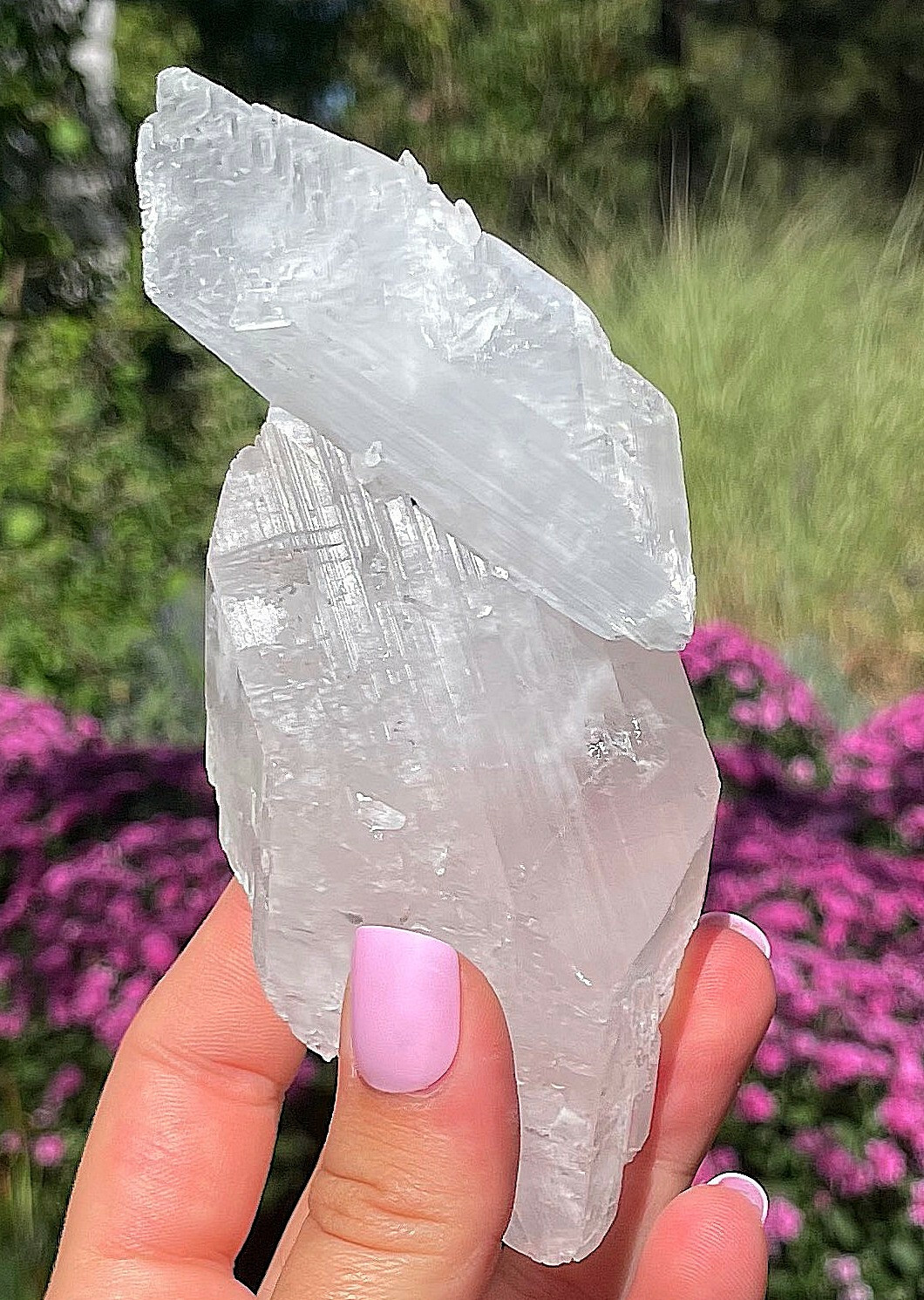Beautiful Crystallized Gypsum Selenite Super Crystals Old Time Piece 12.5 Cm’s