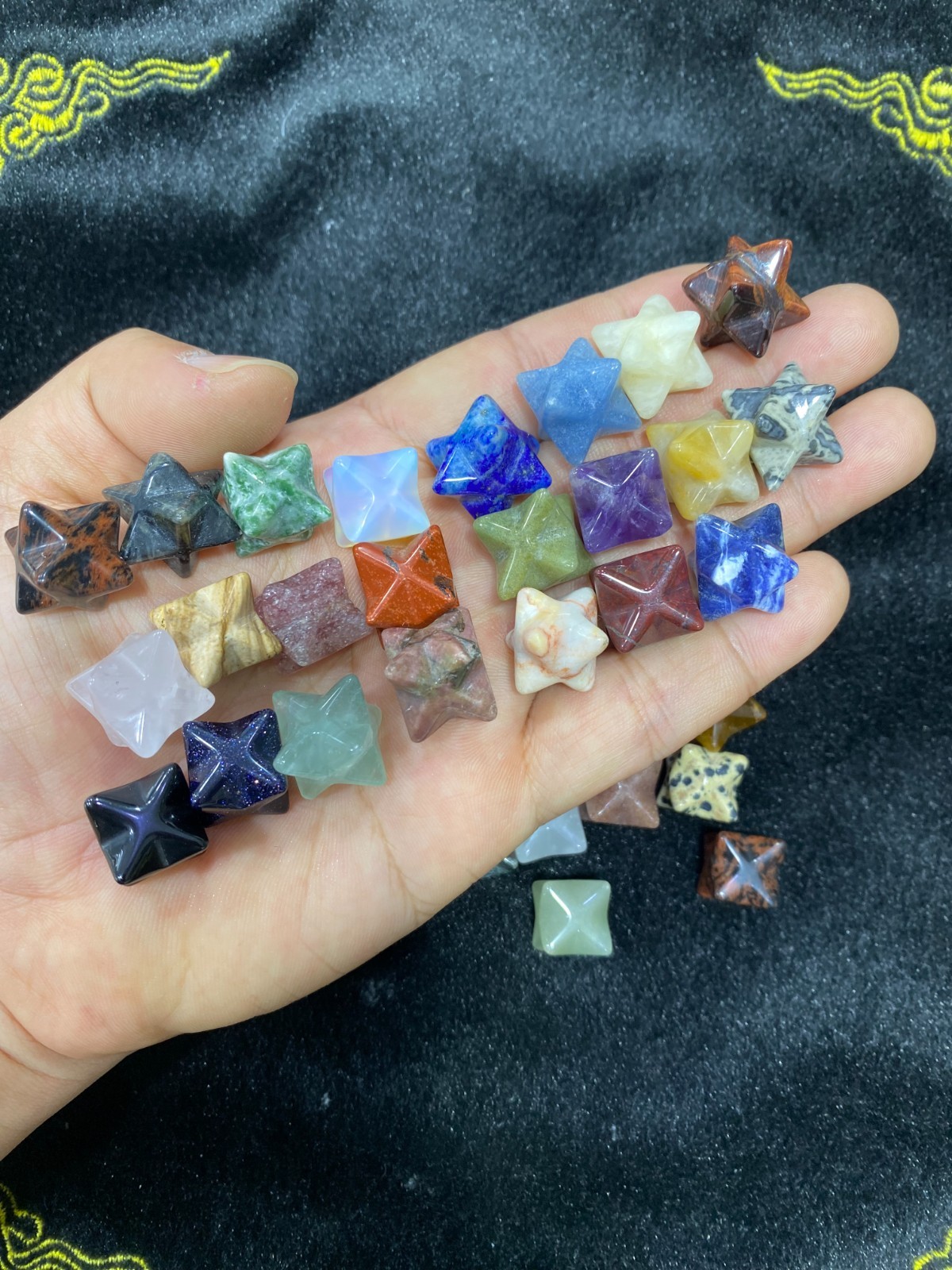 10pcs Natural Mixed Quartz Merkaba Star Carved Crystal Skull Reiki Point Healing