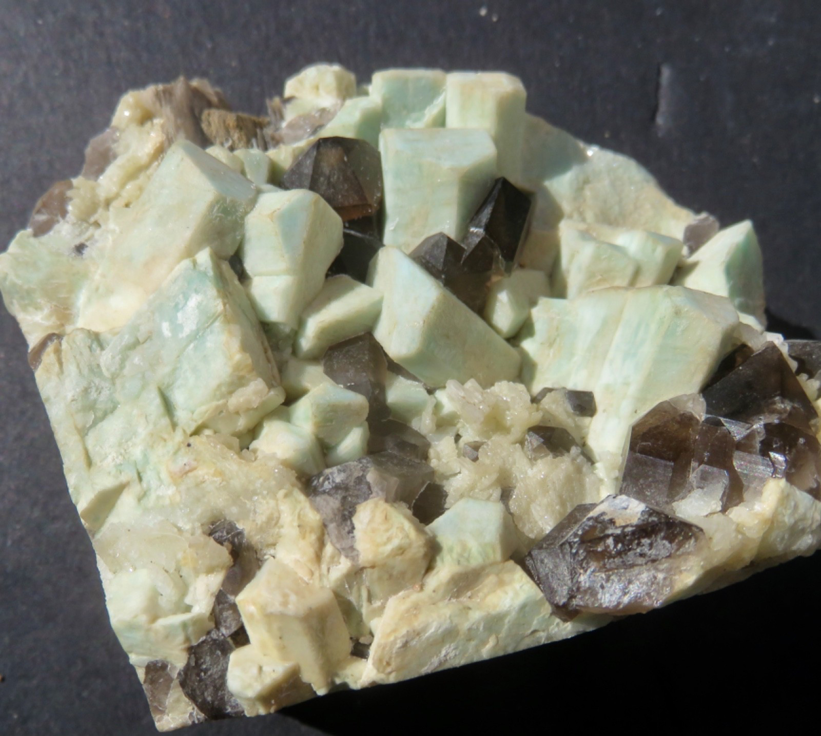 AMAZONITE , ALBITE, SMOKY QUARTZ CRYSTALS – MOAT MOUNTAIN – CONWAY, N.H.