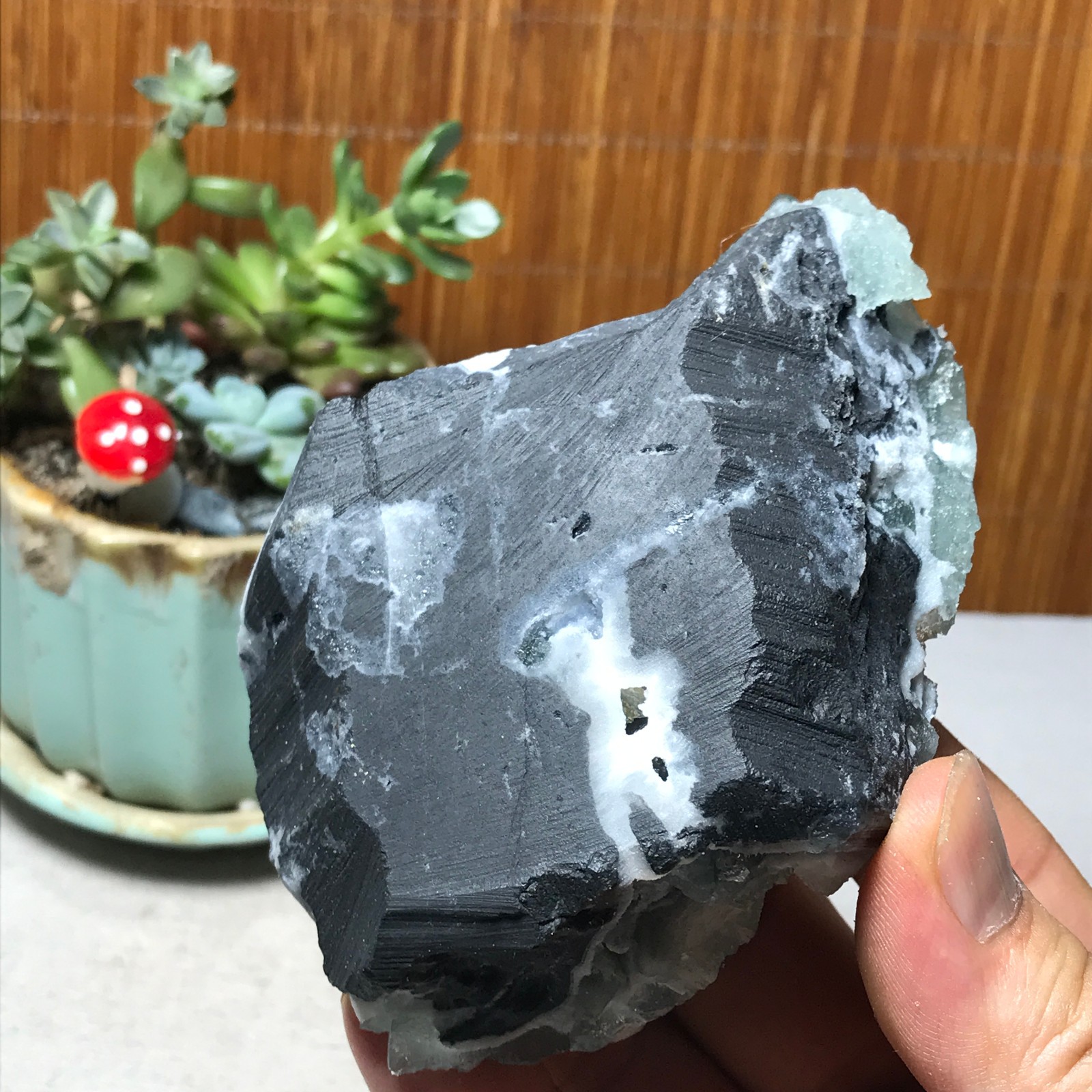 100-70-40mm Rare Natural Green Calcite fluorite Mineral Specimen 295g A6091