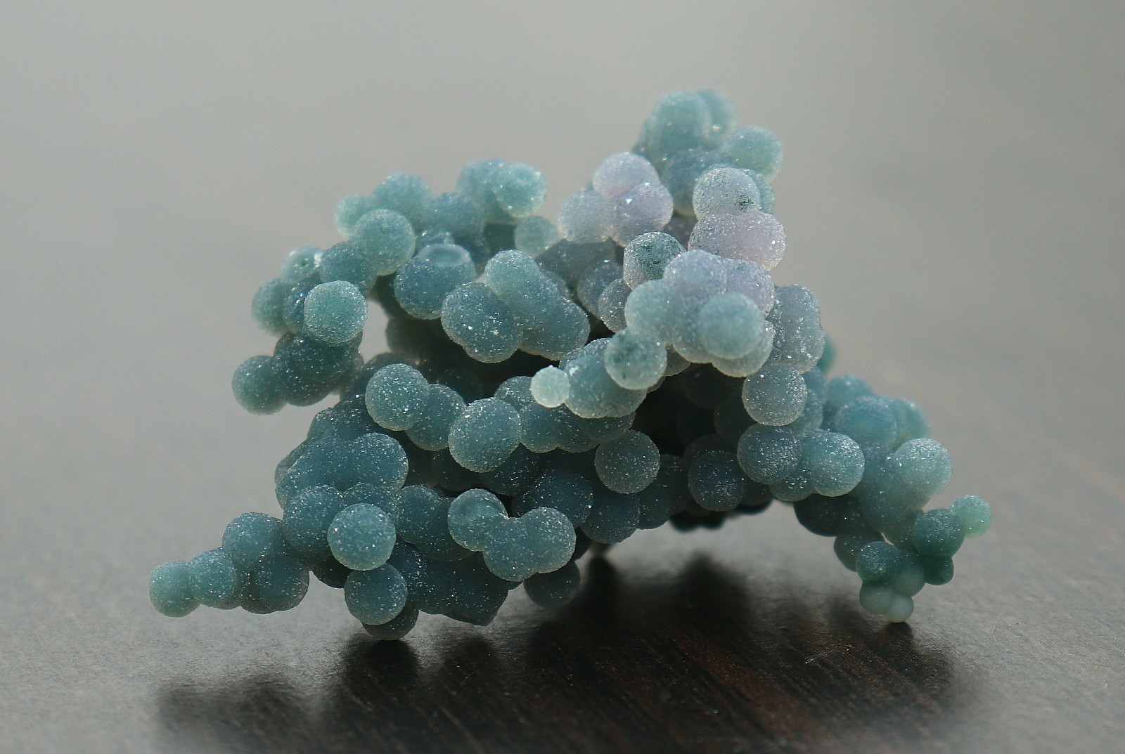 Green Grape Agate From Indonesia Satiny Purple Color WOW 4.5 cms (: