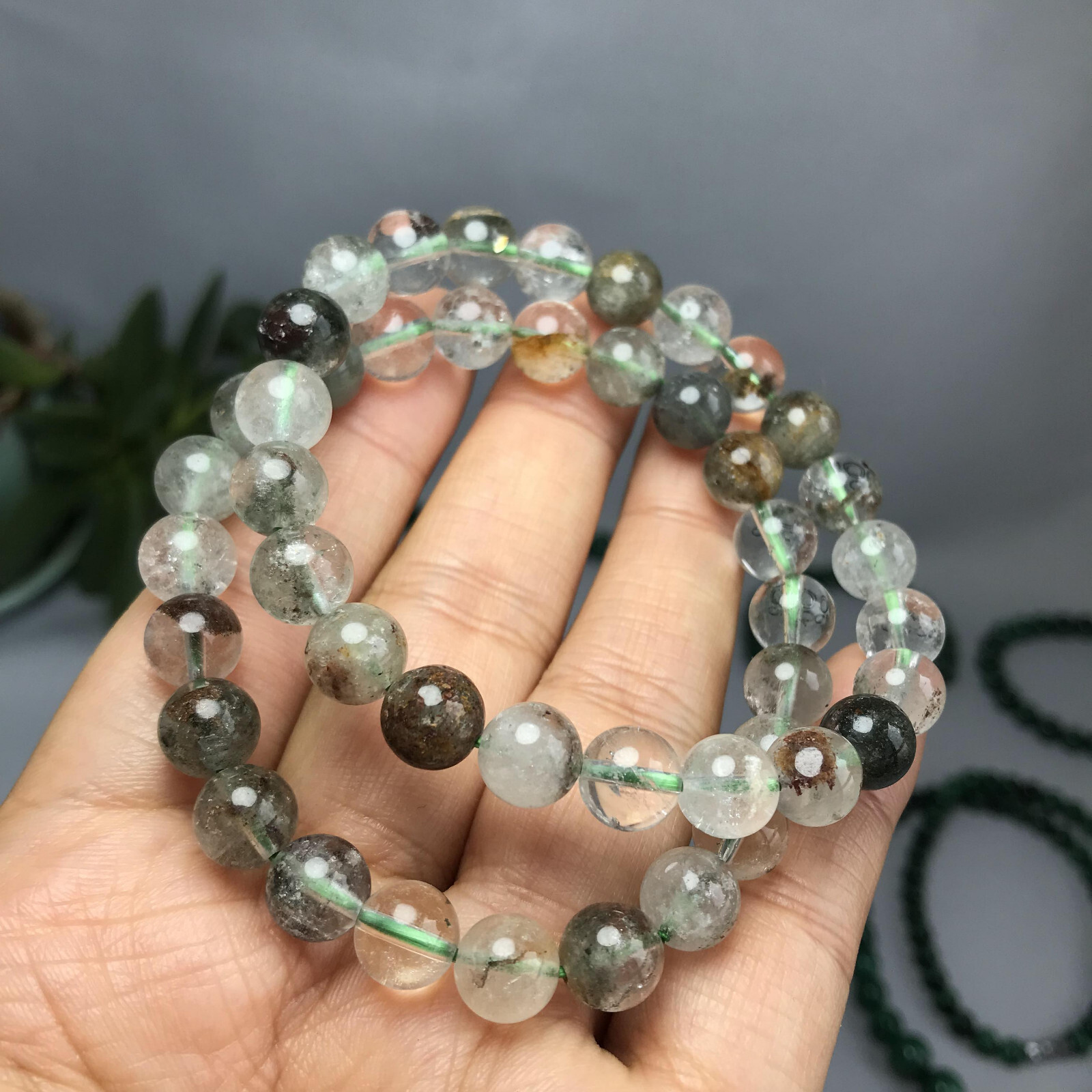 10Pcs Wholesal Natural Polish Green ghost stone bracelets Crystal ball 8mm