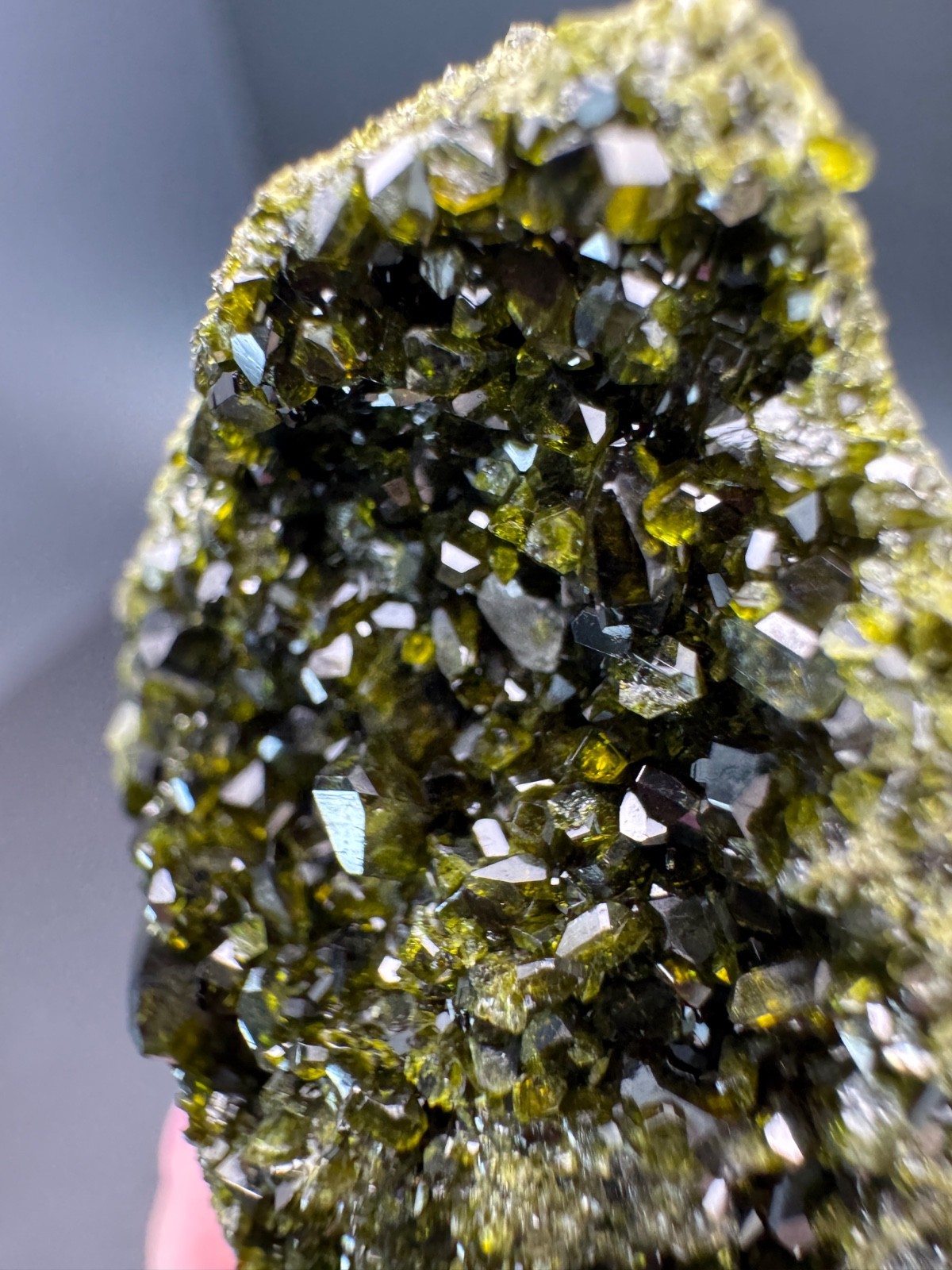 6829 Sparkly Green Epidote with Clear Quartz Calumet Iron Mine, Colorado 32g