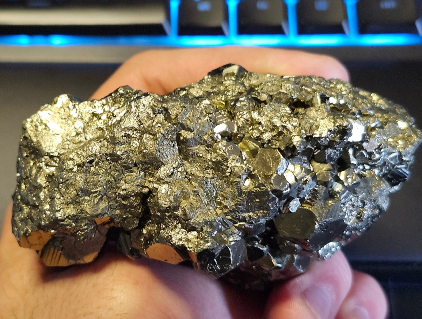 ✨🌟Peruvian Pyrite – Huge Octahedral Crystals – (Huanzala Mine, Peru) – 686g