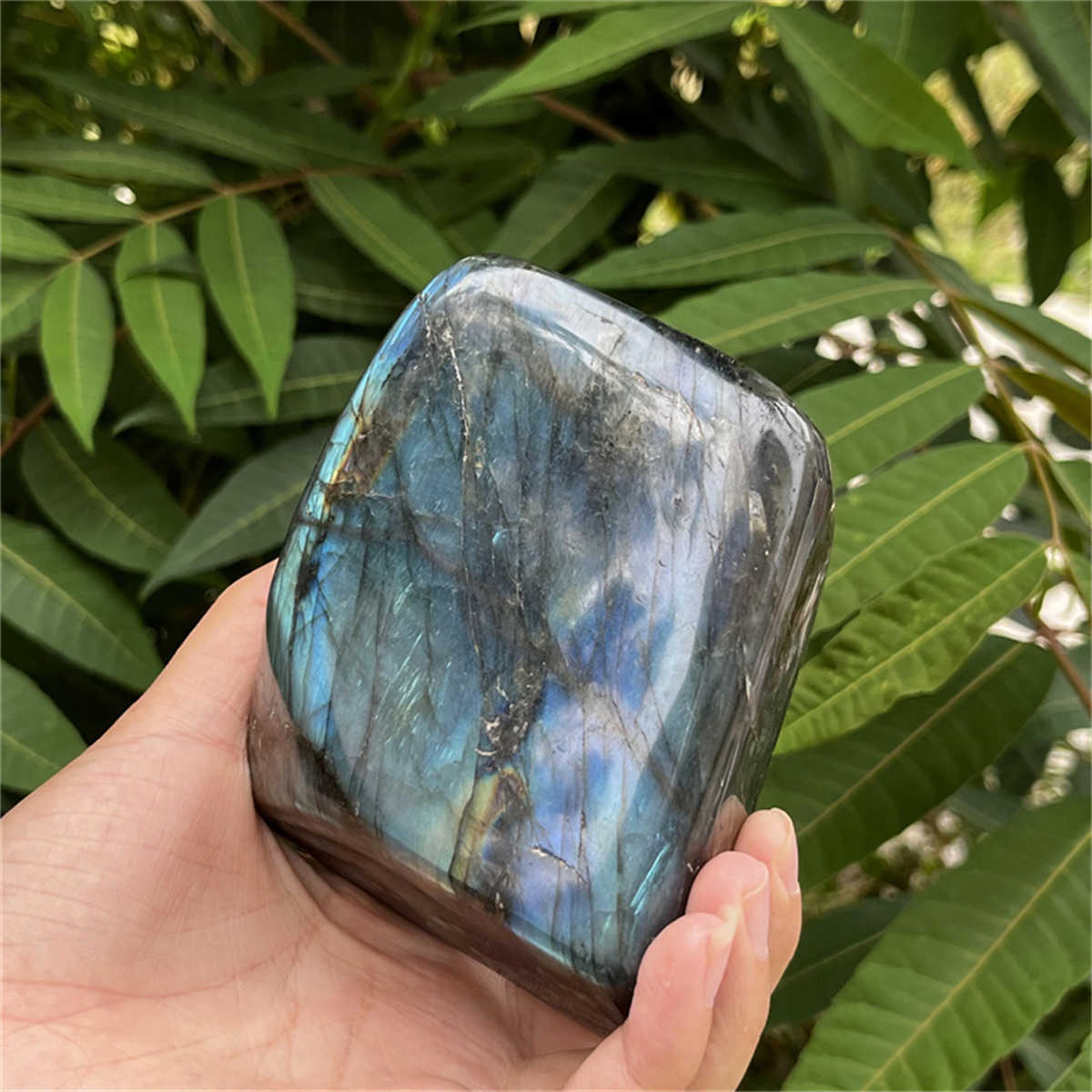 690g Natural Labradorite Mineral Quartz Crystal Mineral Reiki healing