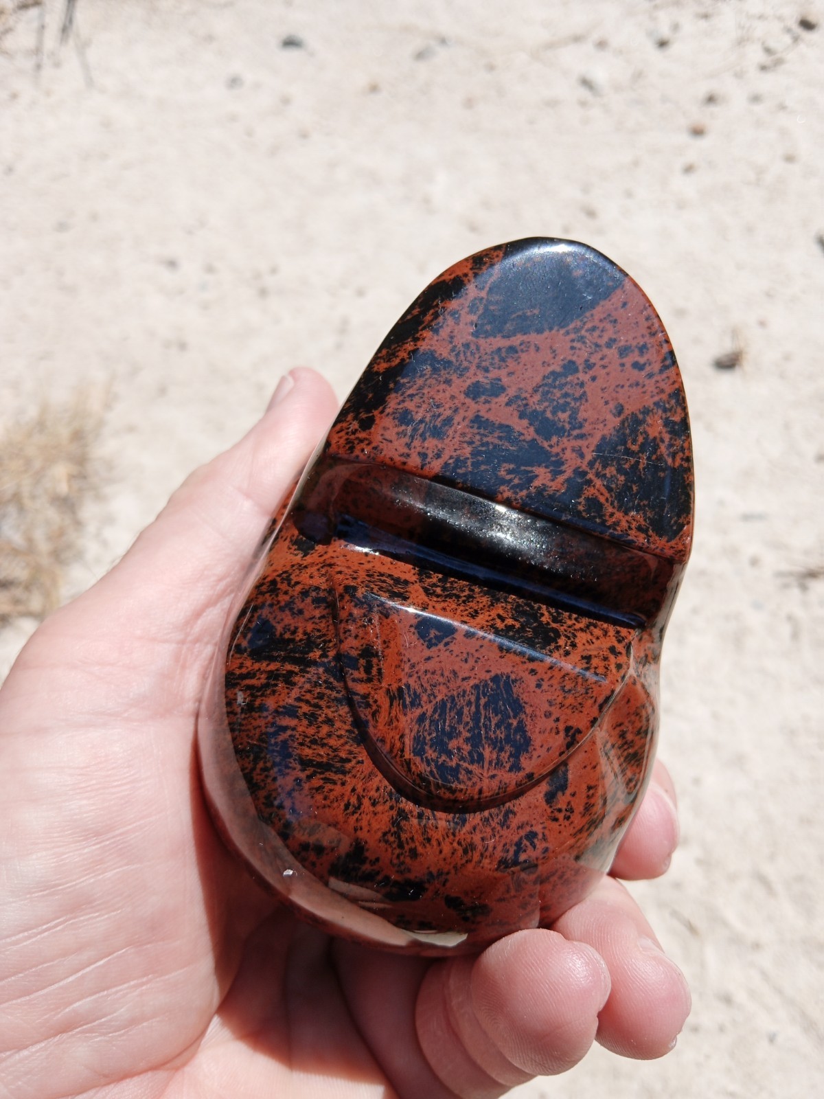 Beautiful Mahogany Obsidian Crystal Skull Carving. 3.75″. Over 1 pound! SK4