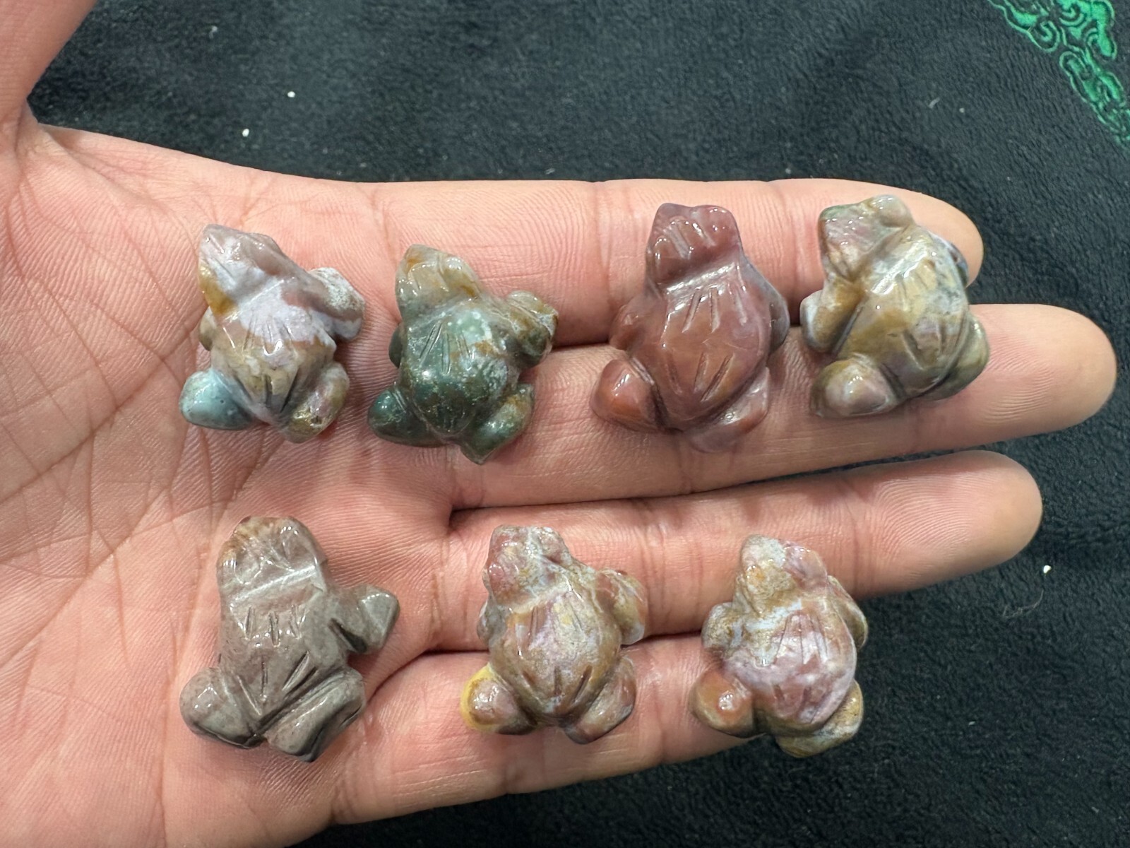 5pc Natural ocean jasper Quartz Carved Crystal frog reiki gift Random 25mm